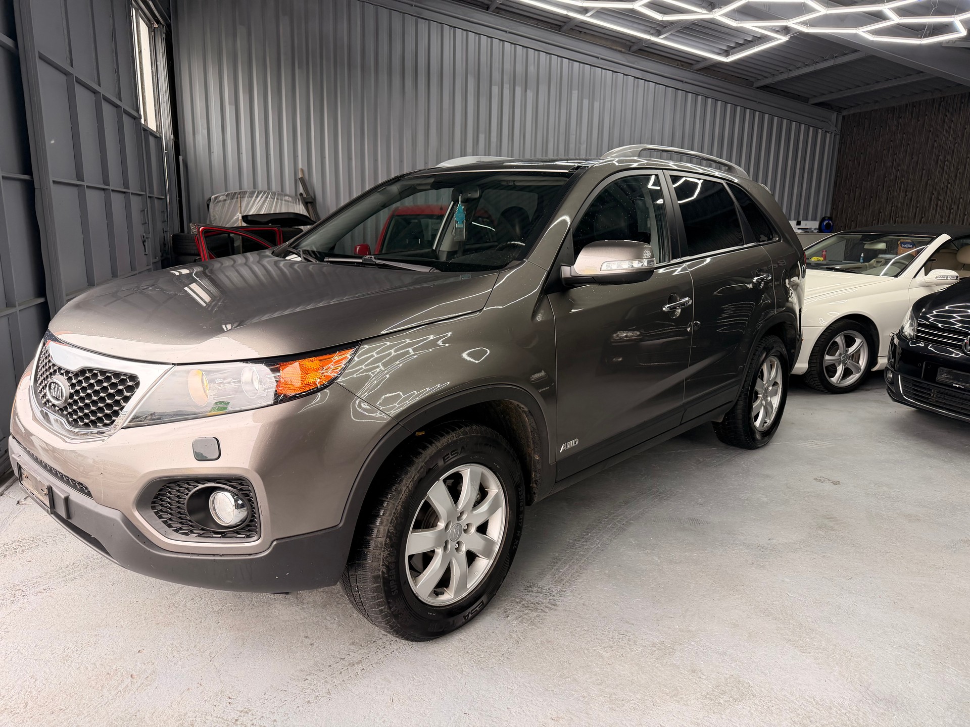 KIA Sorento 2.2 CRDI Trend Automatic-showroom-element-1