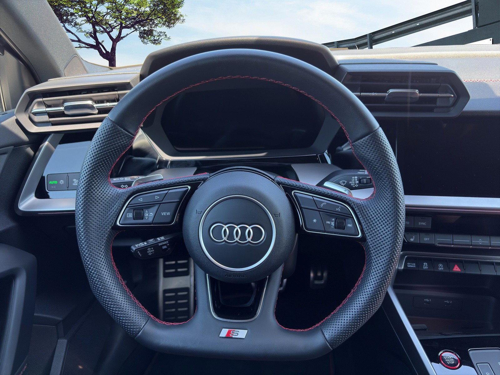 AUDI S3 Sportback 2.0 TFSI quattro S-tronic-image-10