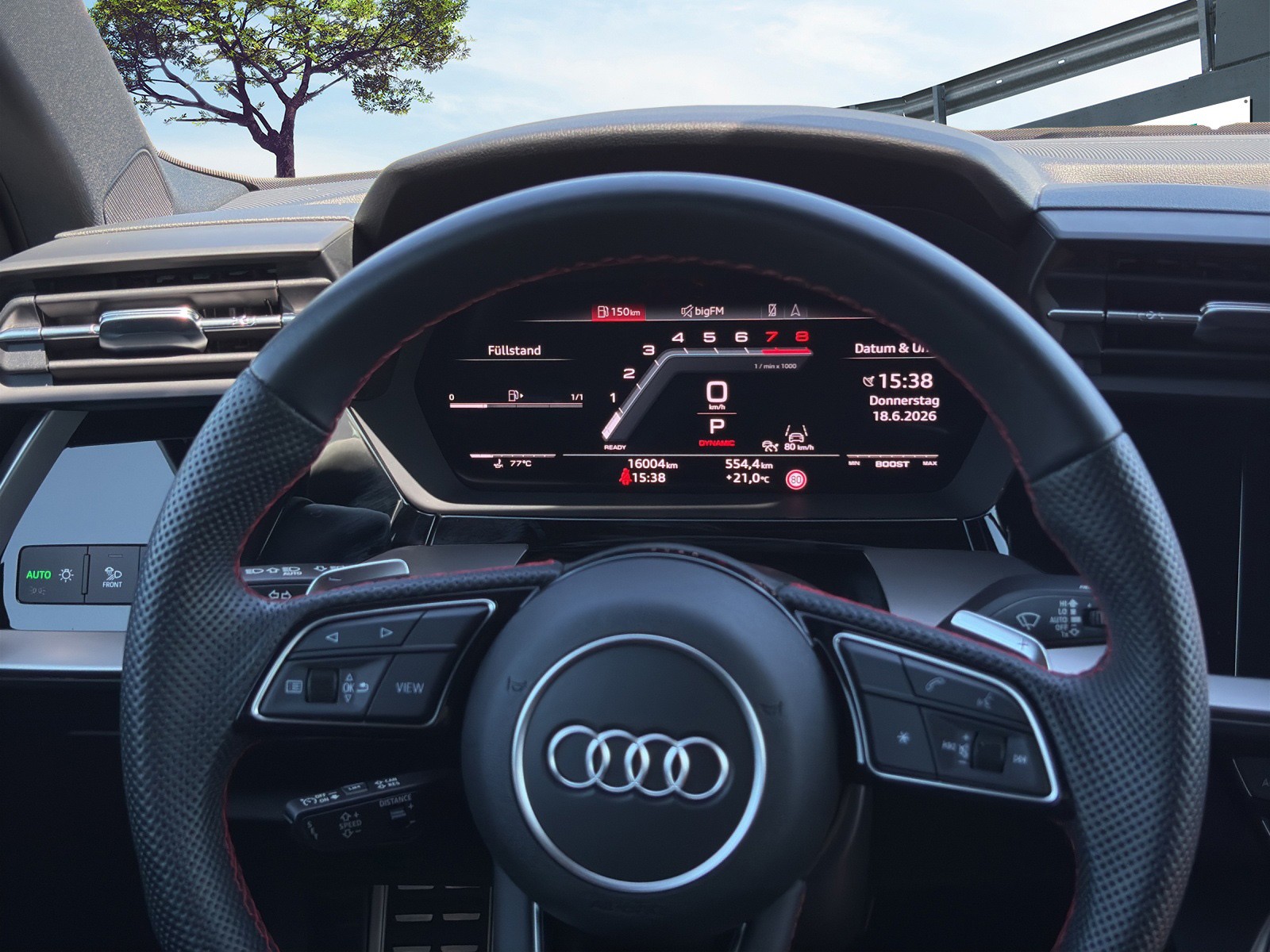 AUDI S3 Sportback 2.0 TFSI quattro S-tronic-image-11