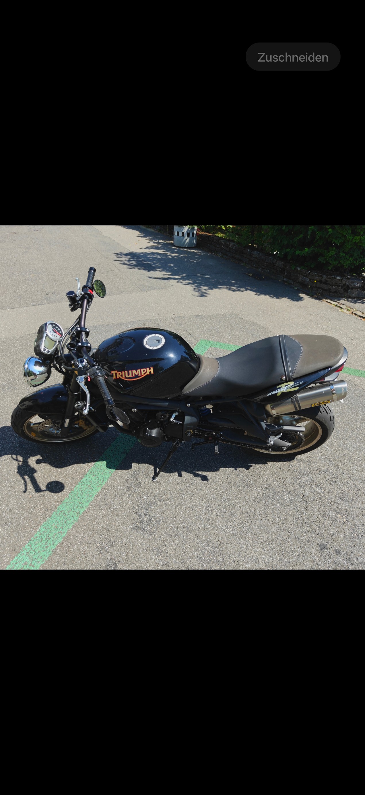 TRIUMPH 675 R-image-2