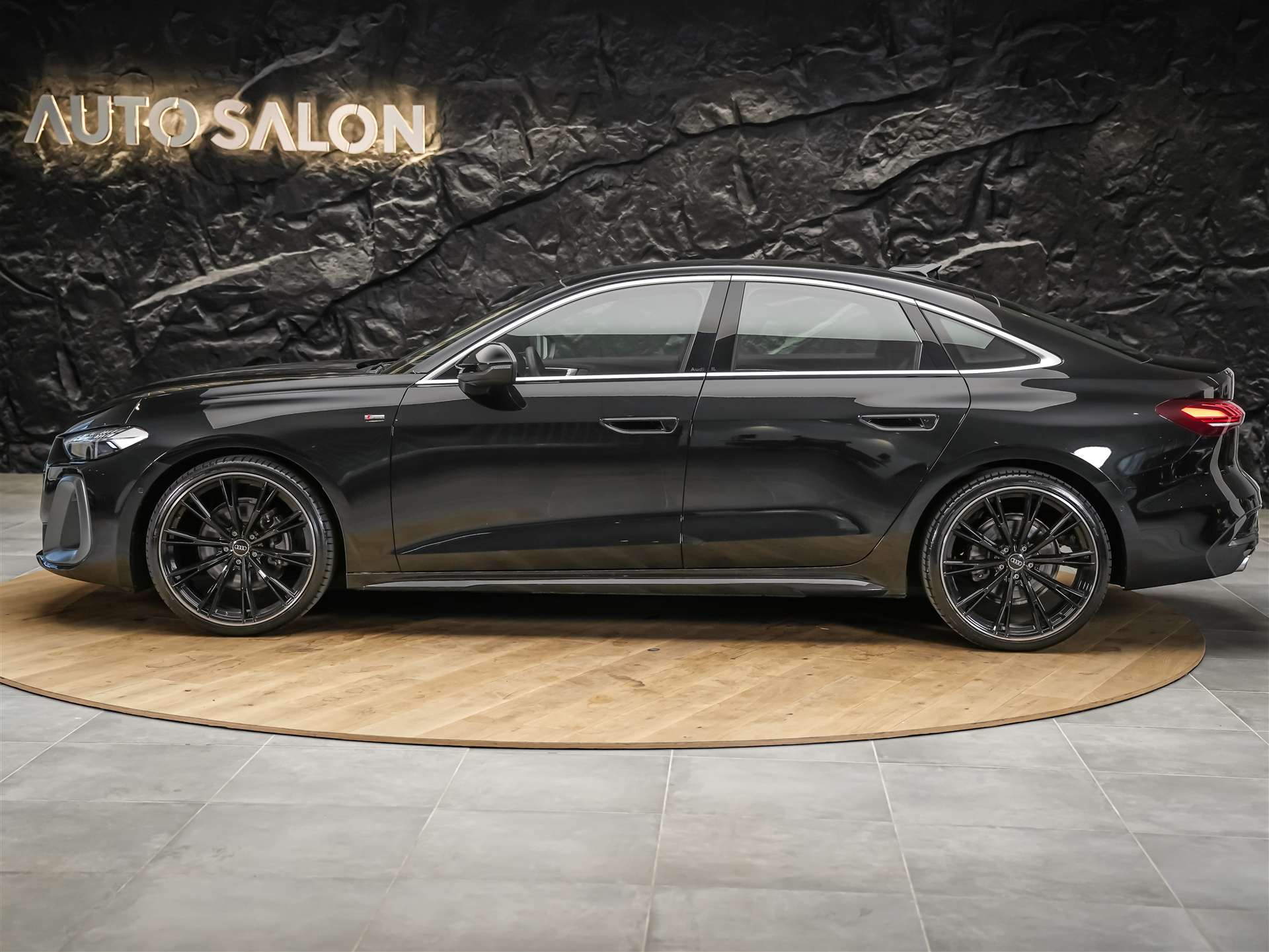 AUDI A5 S line 2.0 TFSI S-Tronic *21" Felgen*Abstandsregler*Sitzheizung*-showroom-element-2