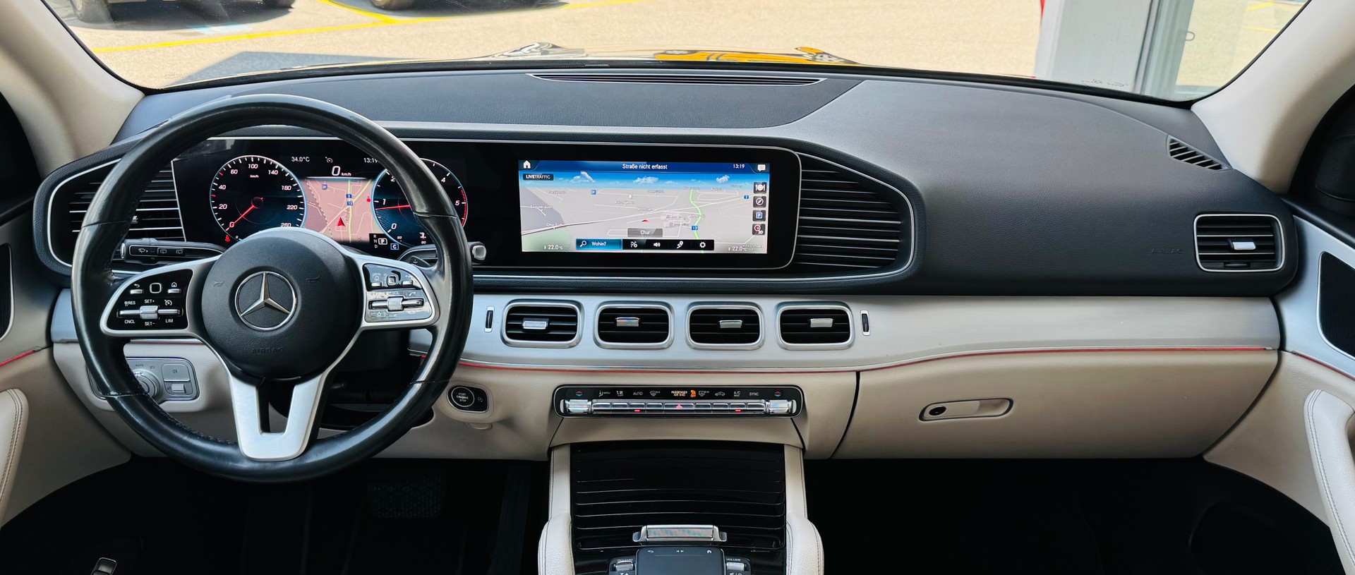 MERCEDES-BENZ GLE 300 d 4Matic 9G-Tronic-image-12