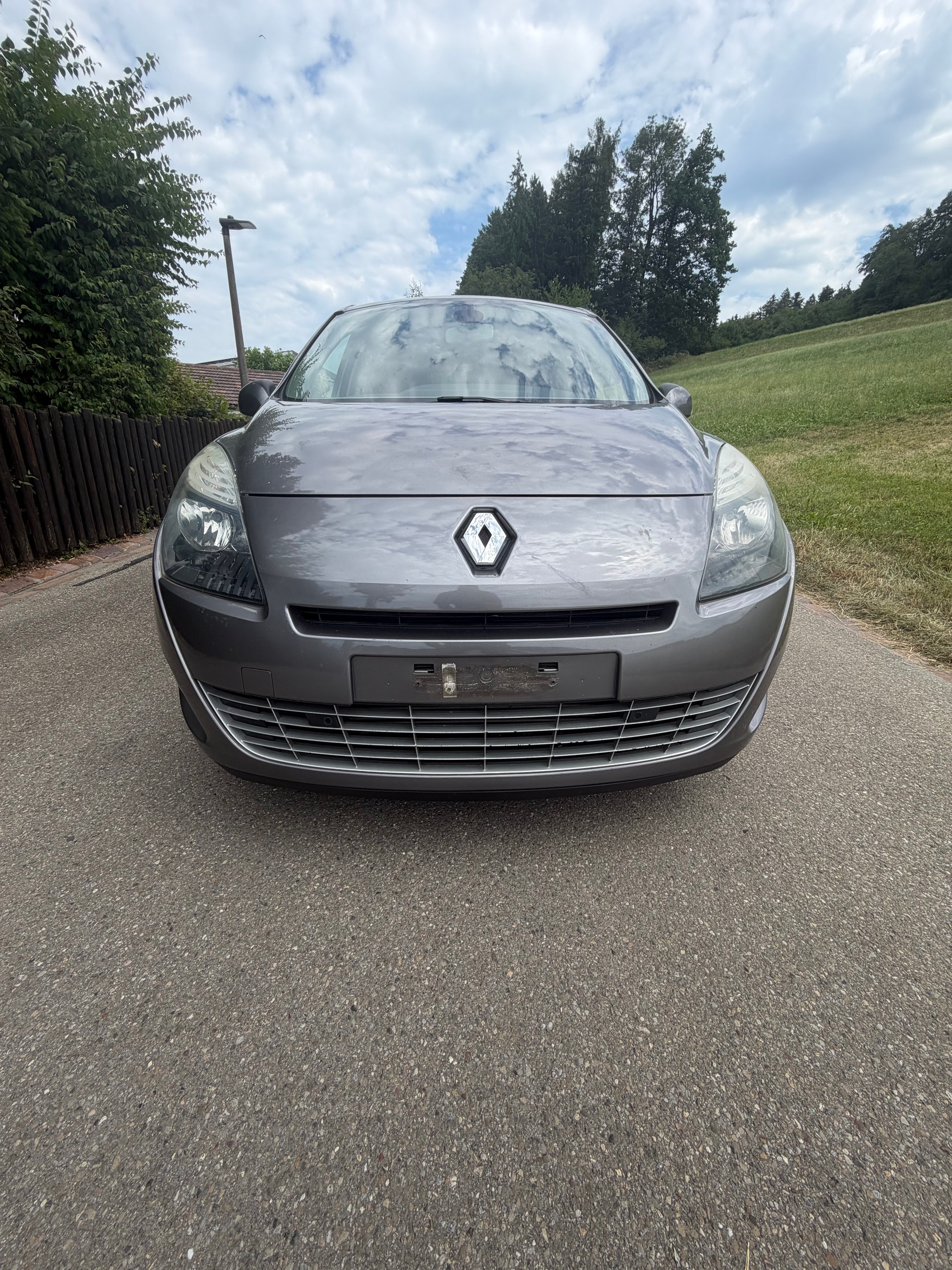 RENAULT Grand Scénic 1.4 16V Turbo Expression