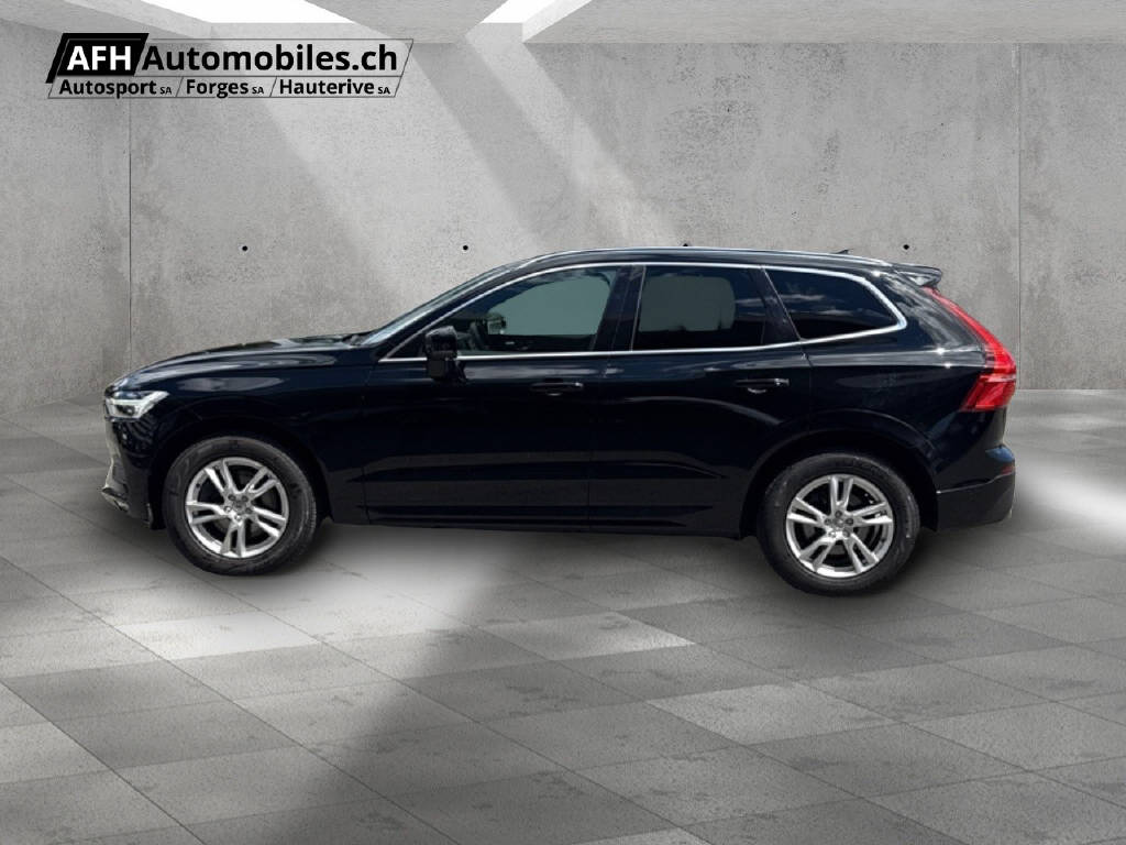 VOLVO XC60 2.0 T5 Momentum AWD-showroom-element-1