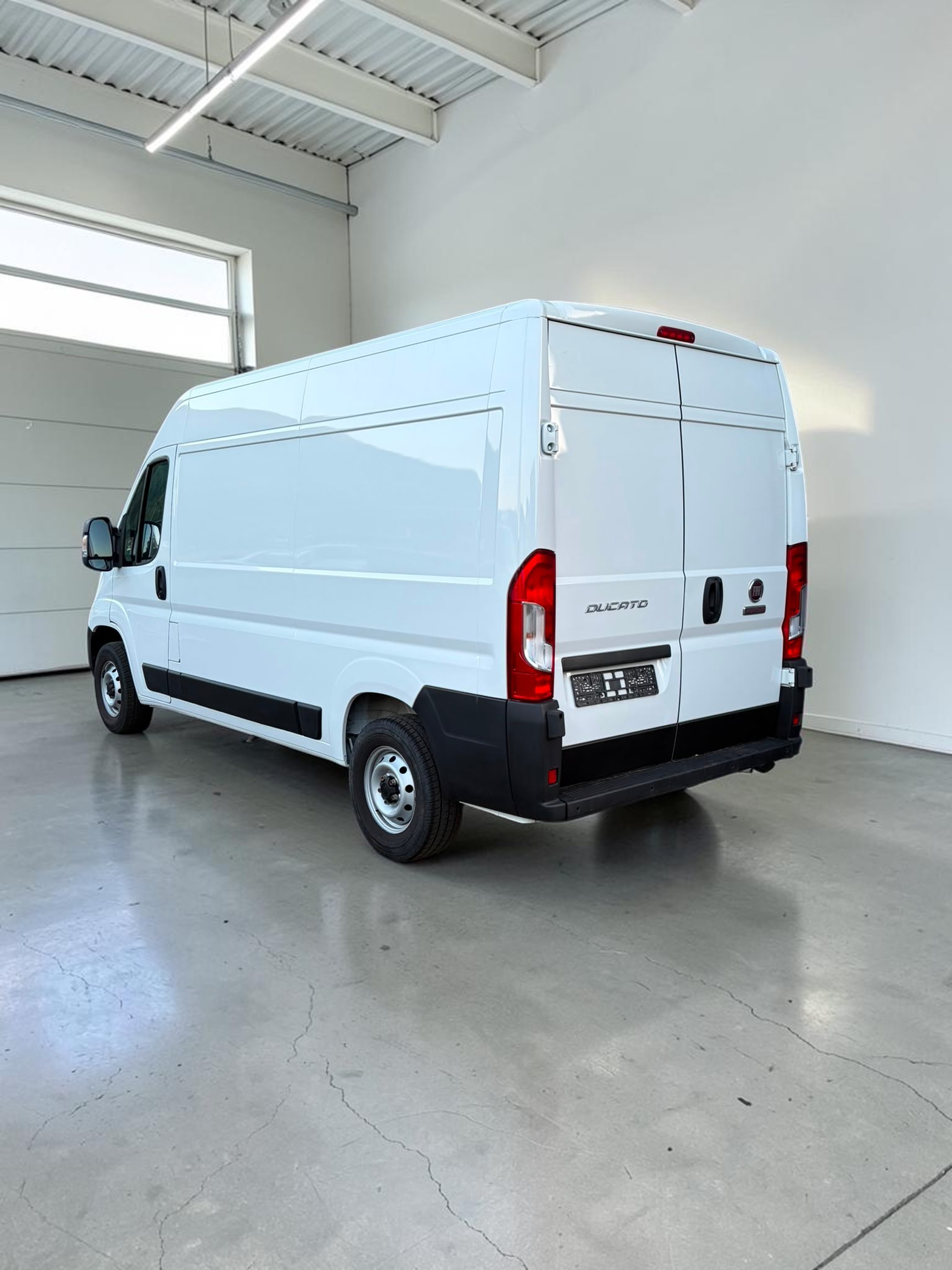 FIAT Ducato 33 L2H2-image-1