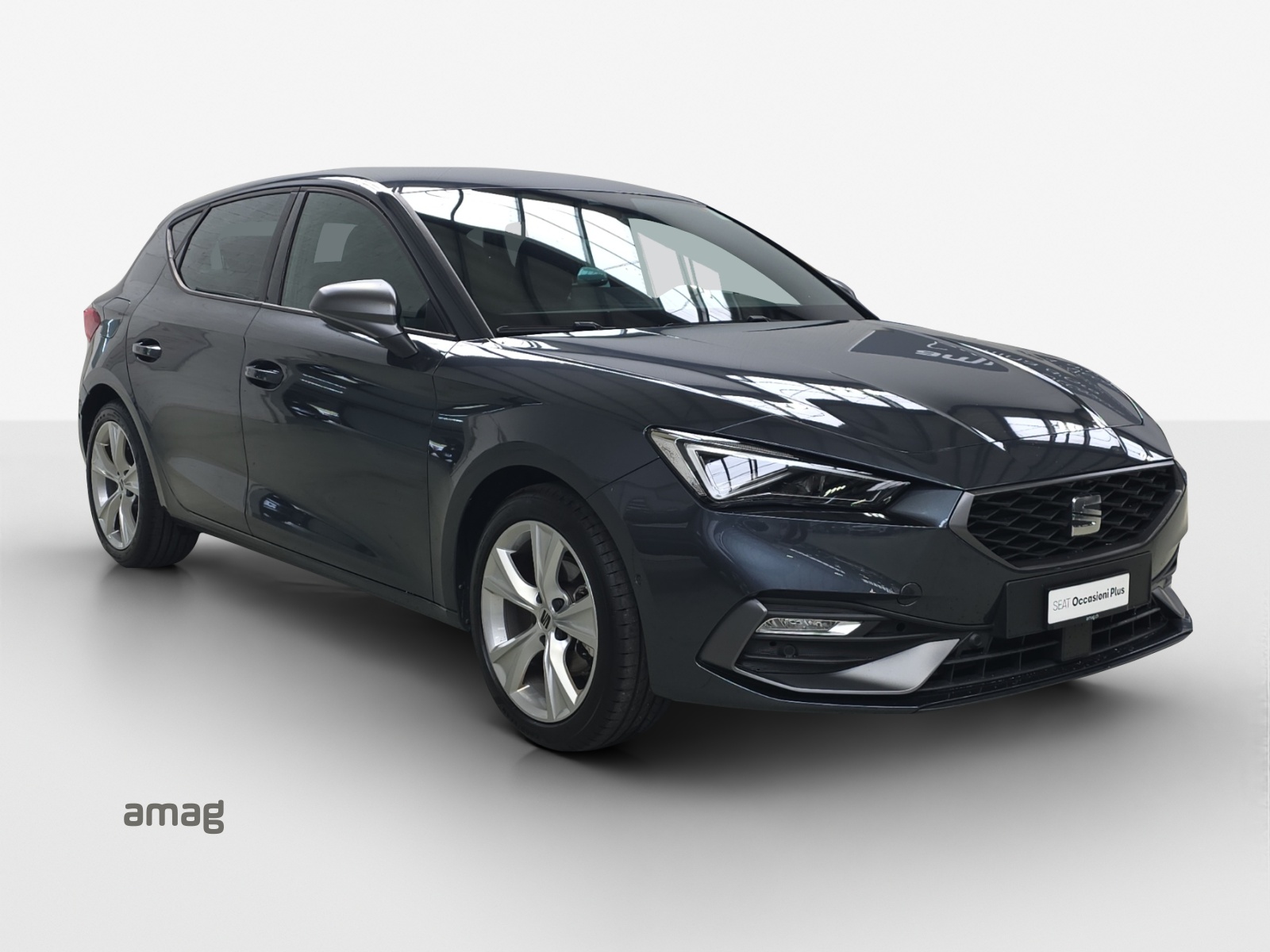 SEAT Leon 1.5 eTSI mHEV DSG FR-image-5