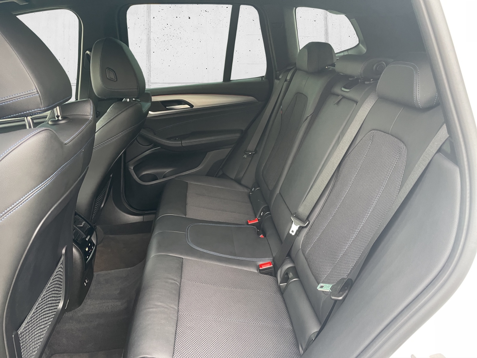 BMW X3 xDr 48V 20d M Sport-image-13