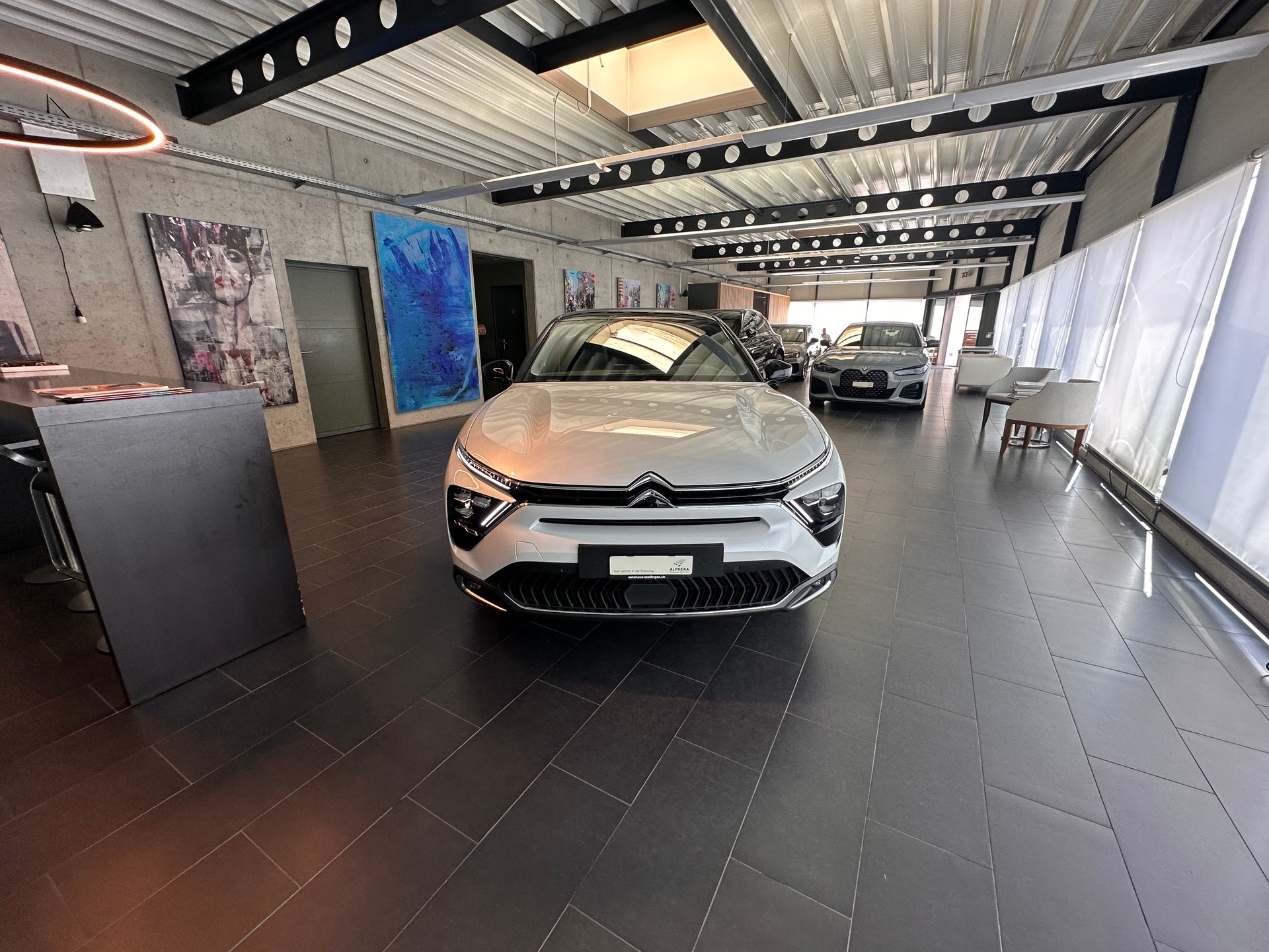CITROEN C5 X 1.6 Plug-in Hybrid Shine Pack-image-4