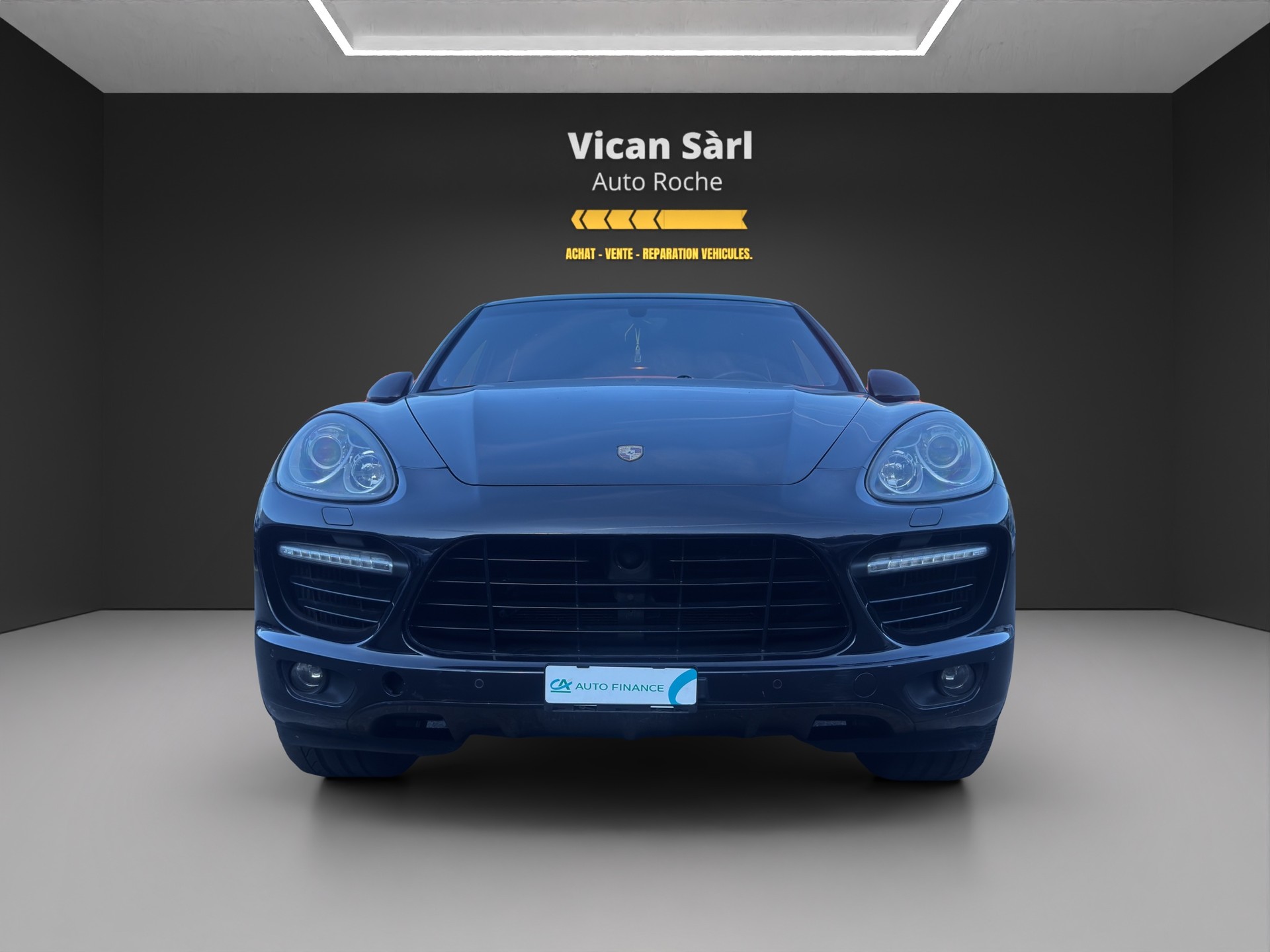 PORSCHE Cayenne Turbo