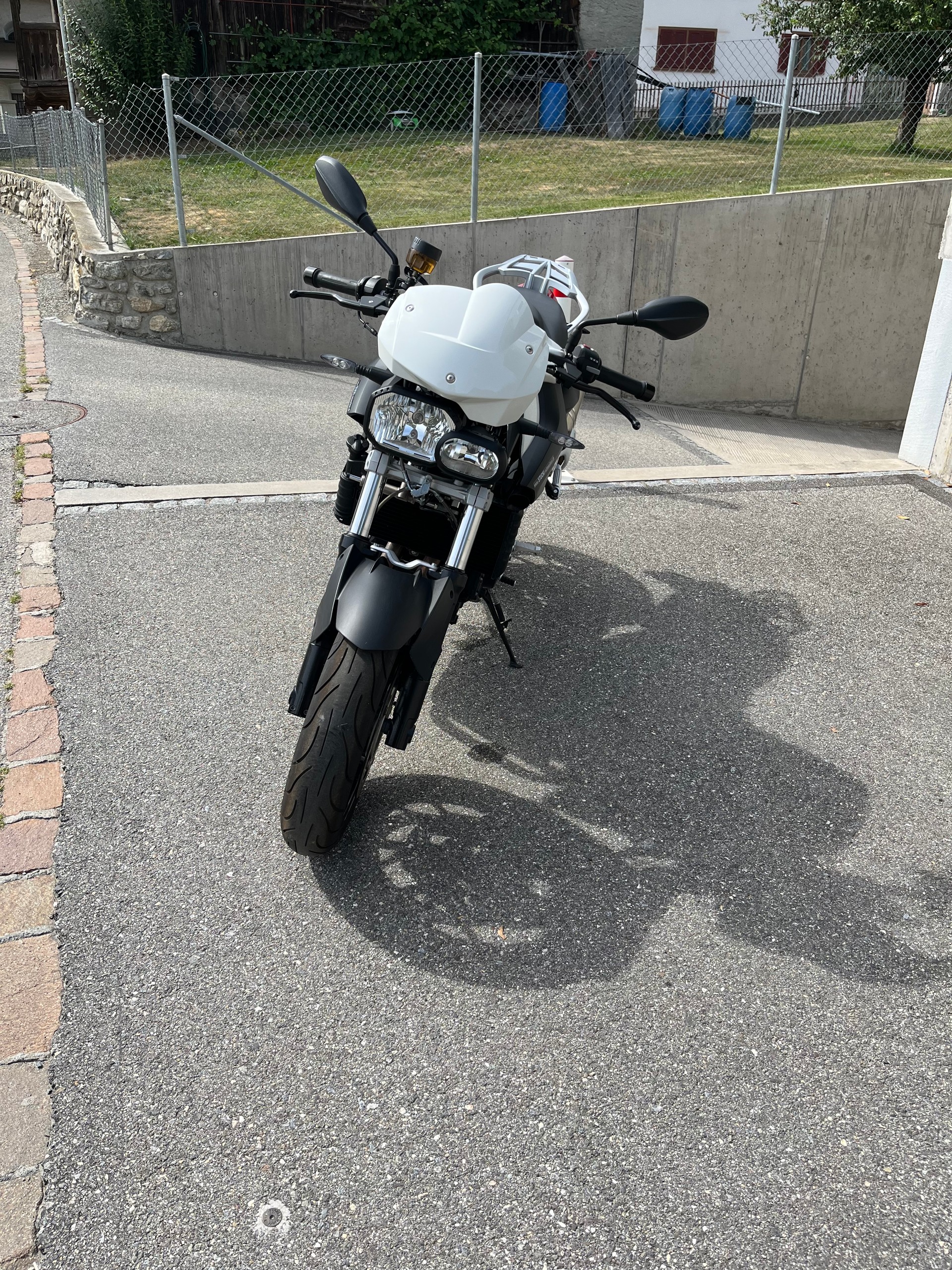 BMW F 800 R-image-3