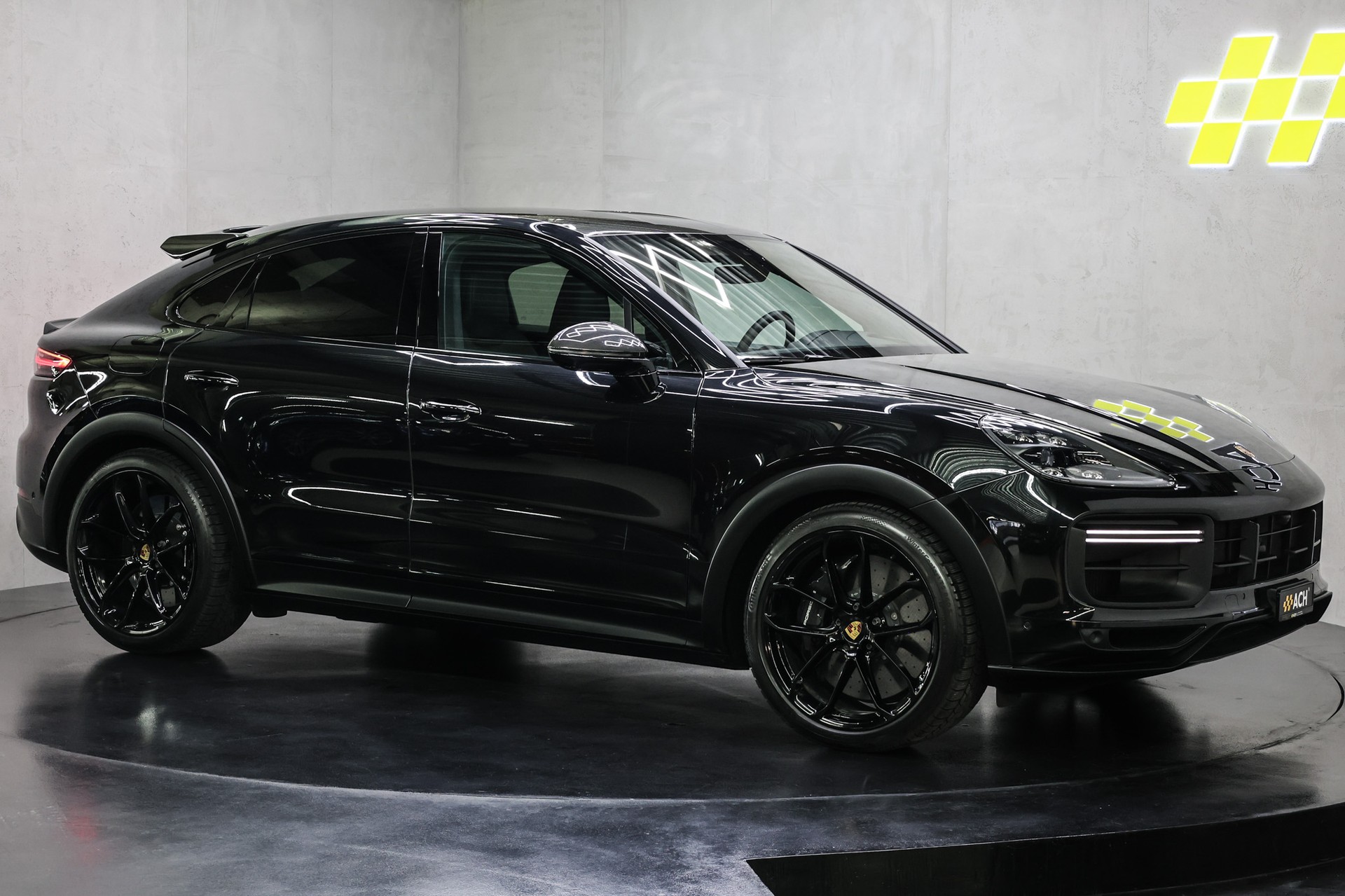 PORSCHE Cayenne Turbo GT Coupé 4.0 V8-image-14