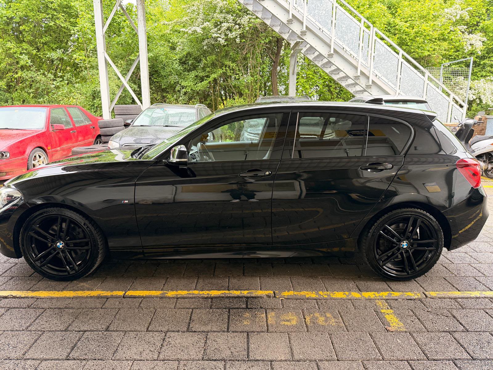 BMW 125i M Sport Steptronic-image-2