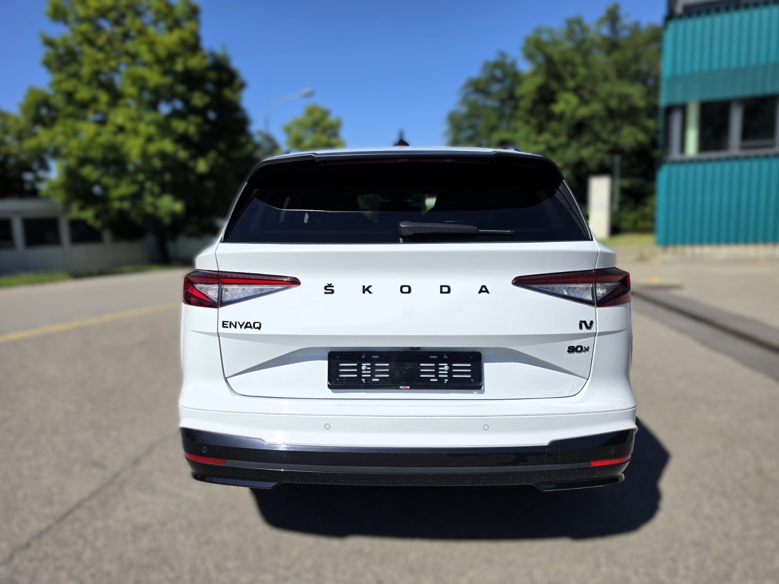 SKODA Enyaq iV 80x SportLine-showroom-element-3