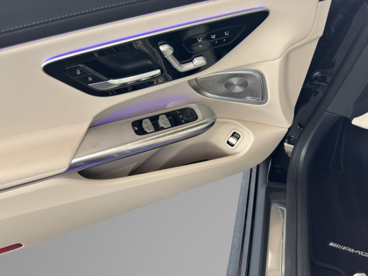 MERCEDES-BENZ CLE 300 4M Cabrio-image-9