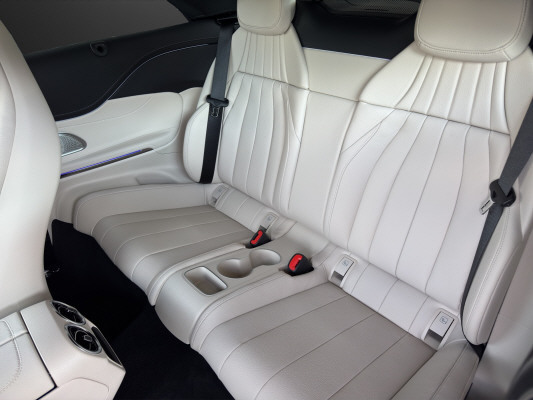 MERCEDES-BENZ CLE 300 4M Cabrio-image-10