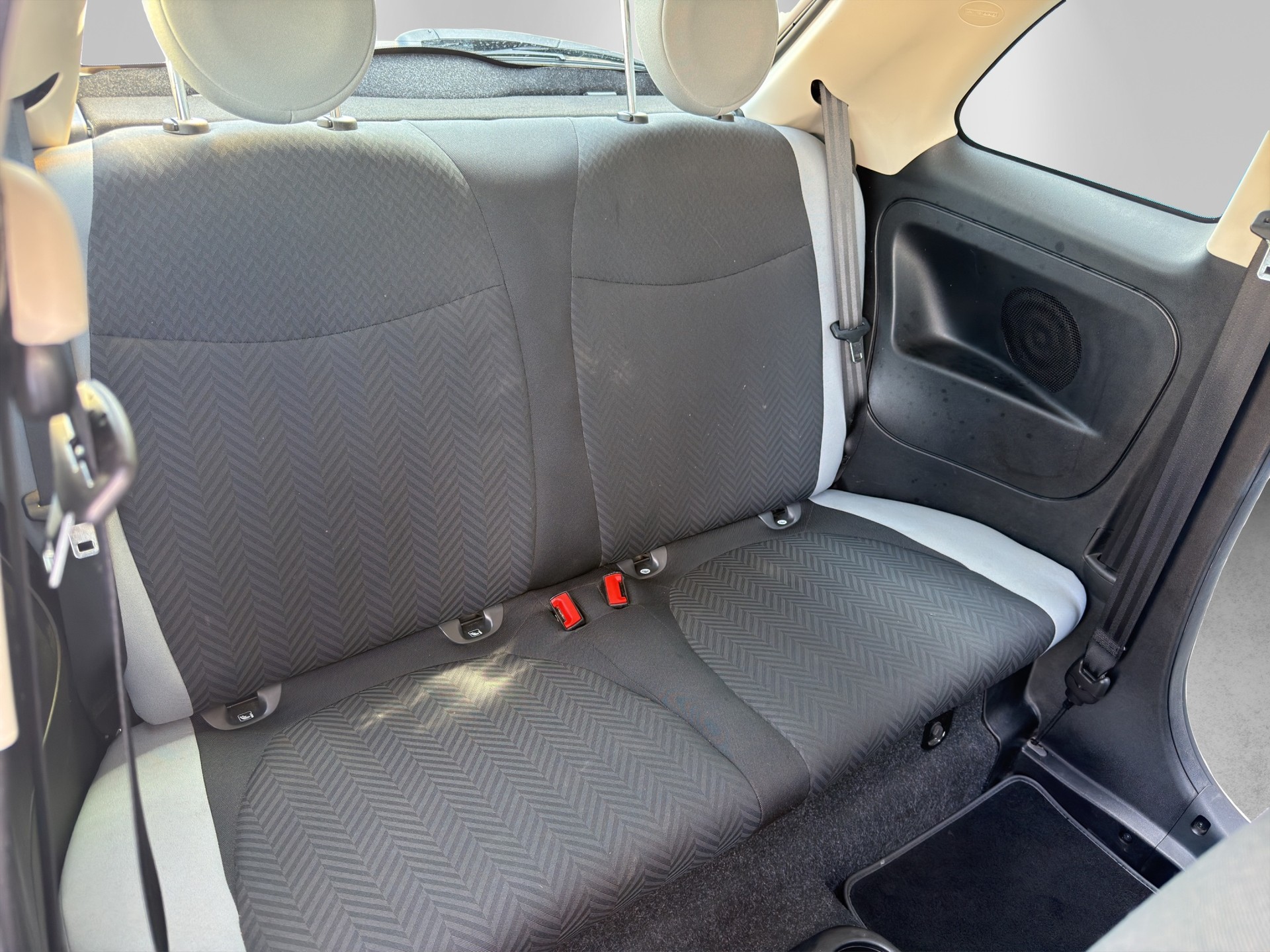 FIAT 500 1.2 Pop Star-image-13