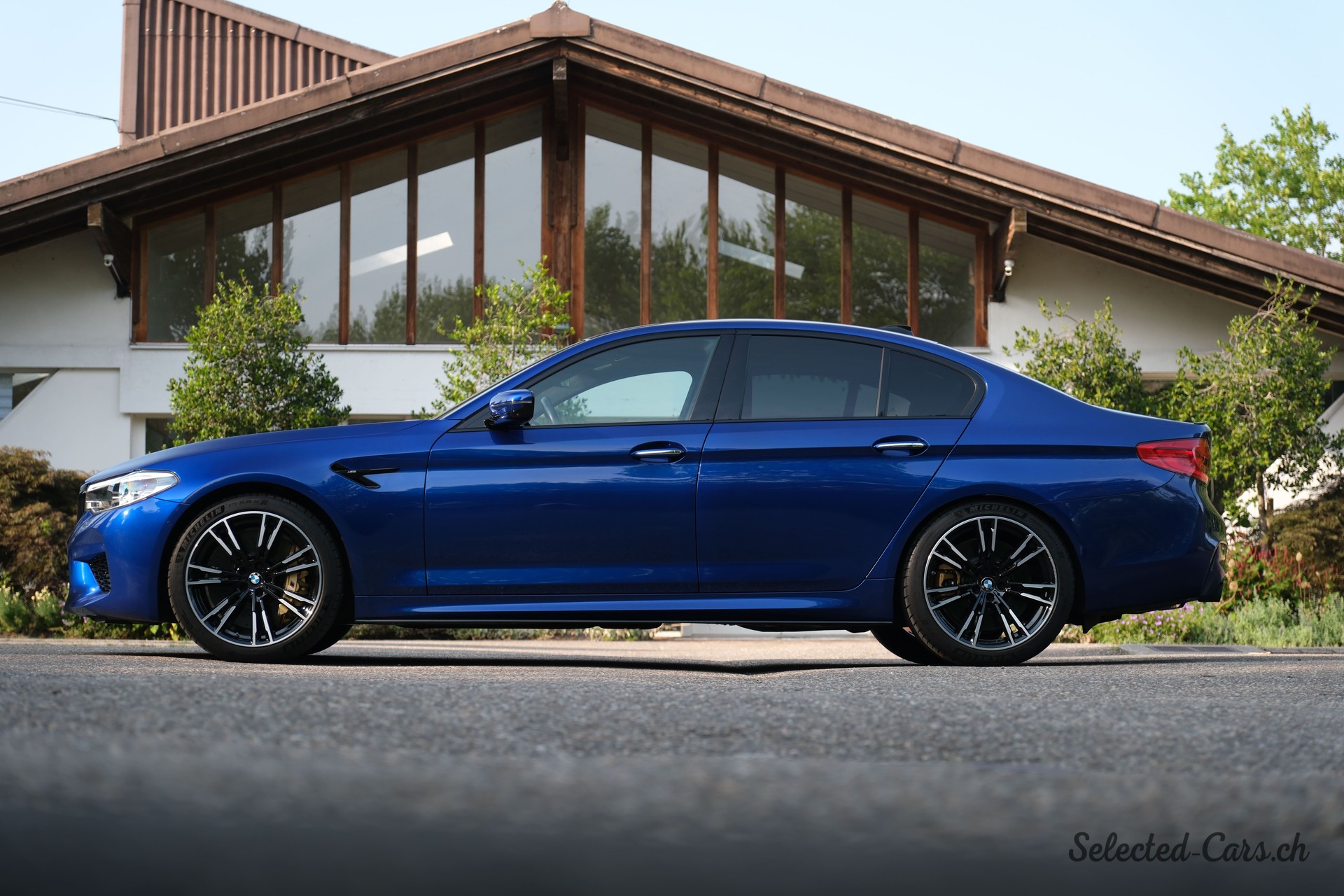 BMW M5 xDrive Drivelogic-image-1