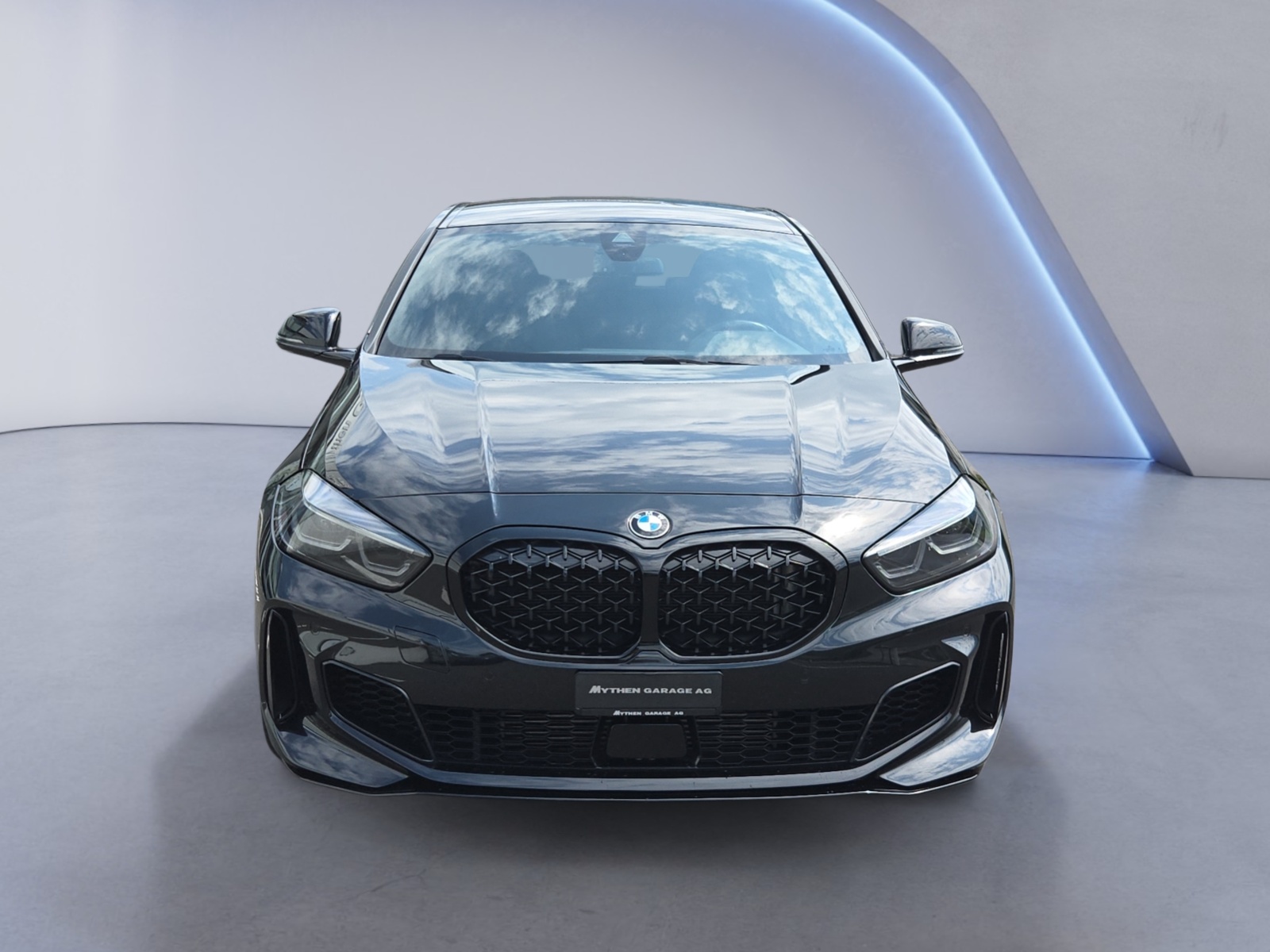 BMW M135i xDrive-image-7
