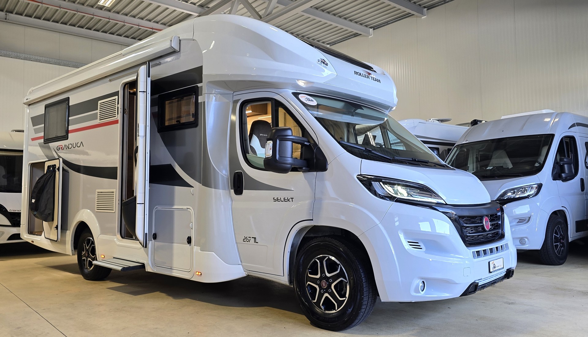 ROLLER TEAM Granduca 267 TL, Fiat Ducato 2.2MJT 180PS- Automat-image-4