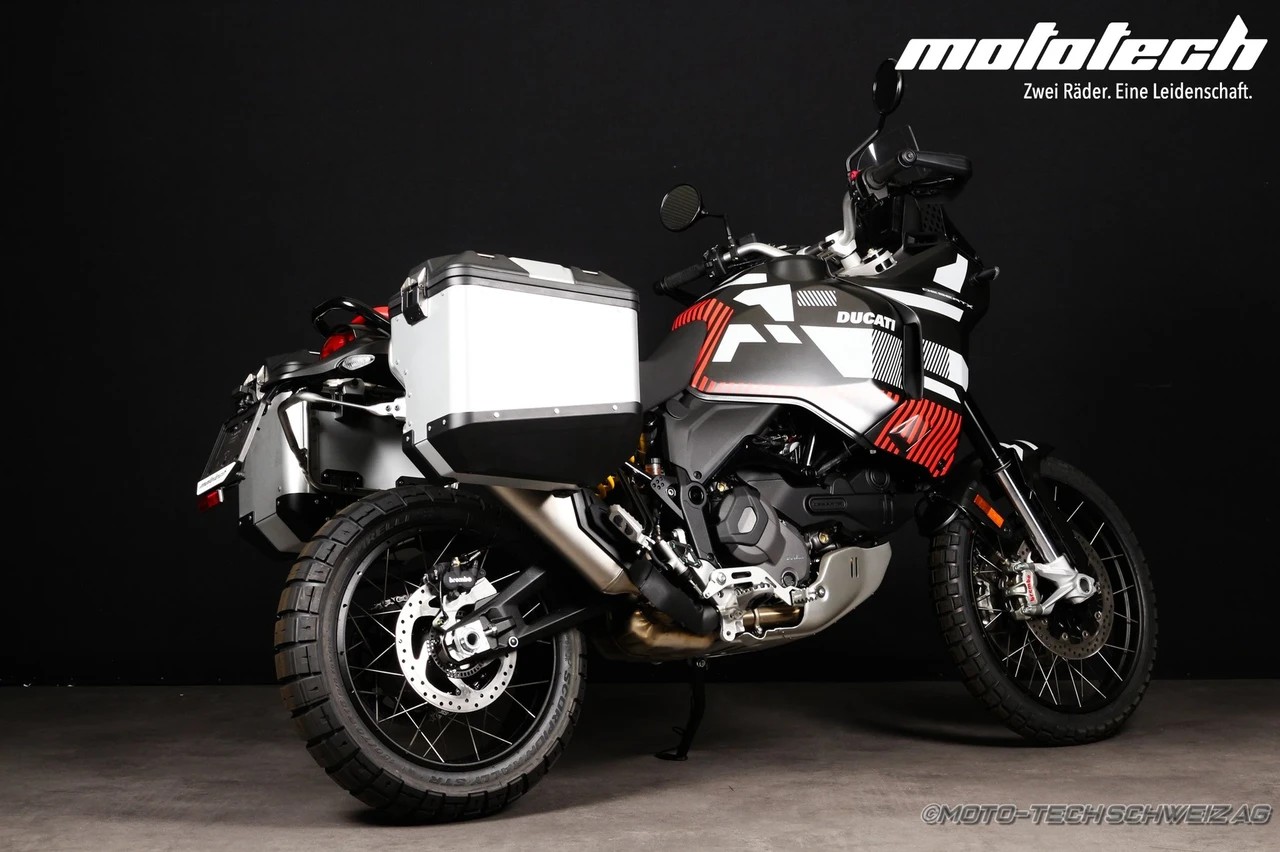 DUCATI Desert X / 4 JAHRE GARANTIE-showroom-element-1