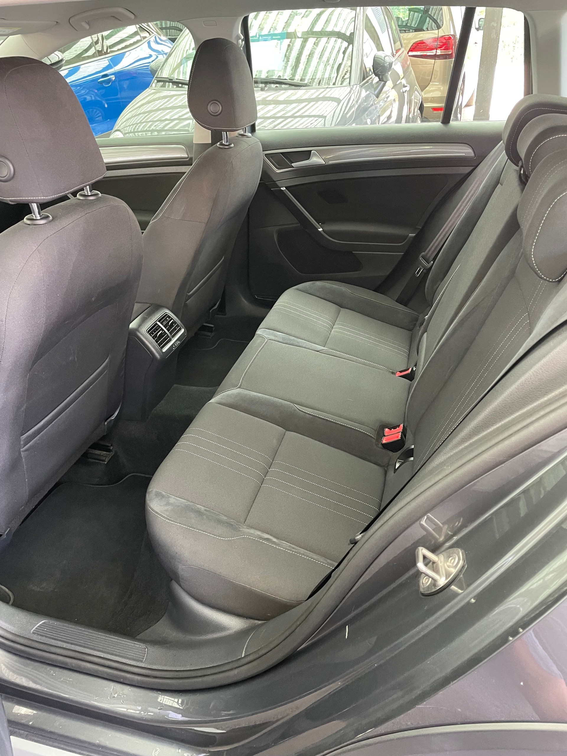 VW Golf 2.0 TDI Alltrack 4Motion DSG-image-8