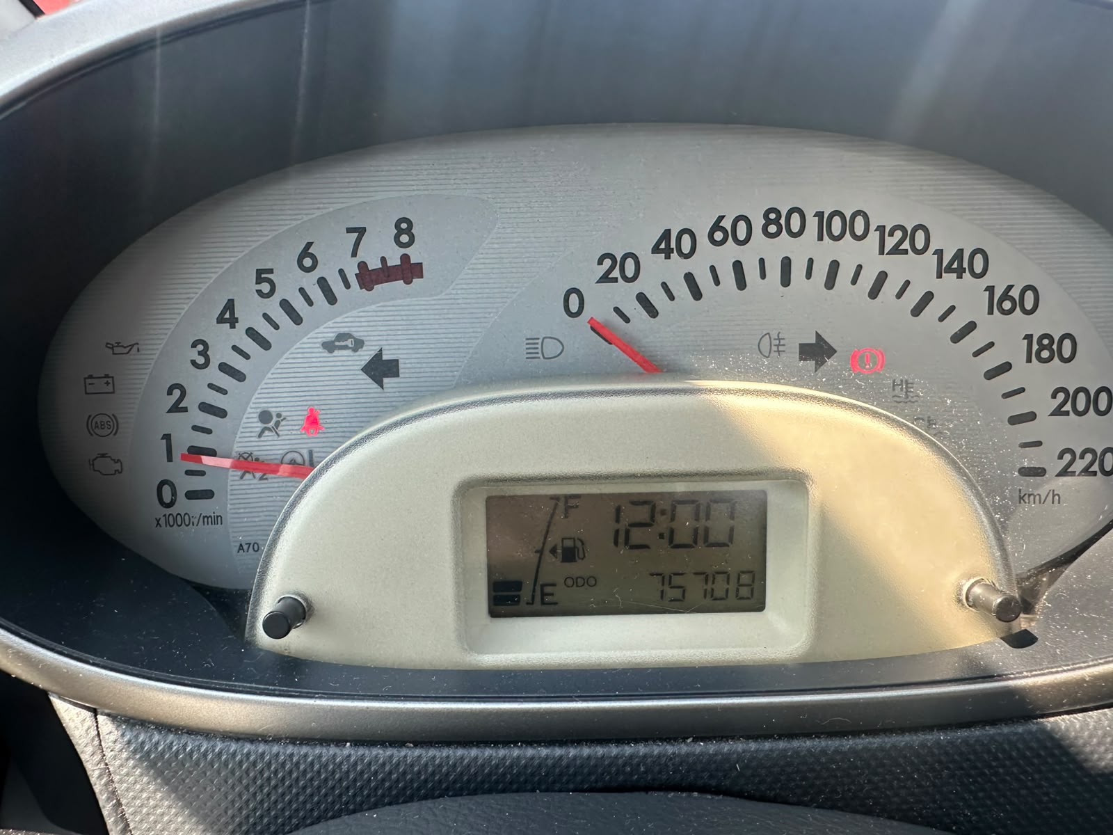 DAIHATSU Sirion 1.3 eco-4WD 4seasons-image-8