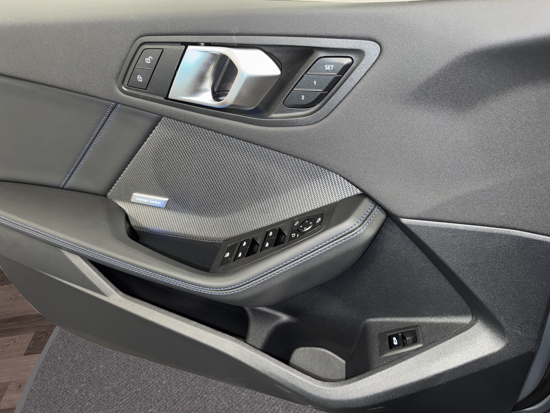 BMW M135i xDrive-image-18