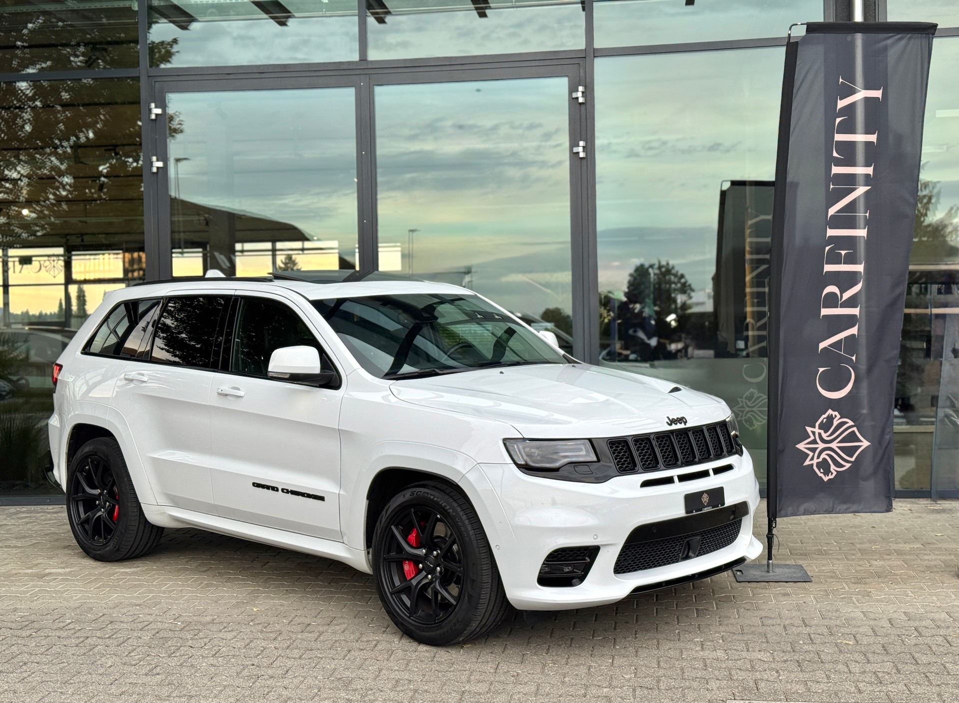 JEEP Grand Cherokee 6.4 V8 HEMI SRT8 Automatic