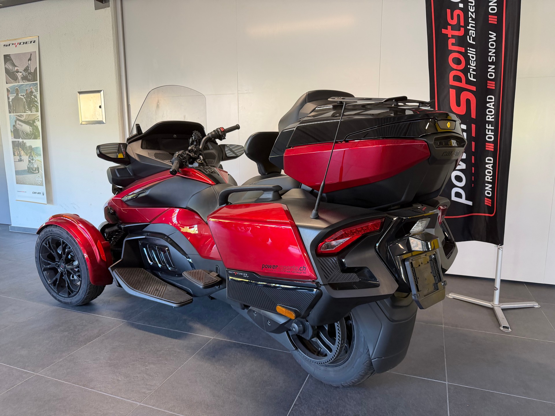 CAN-AM Spyder RT-LTD Dark Edition SE6-image-14