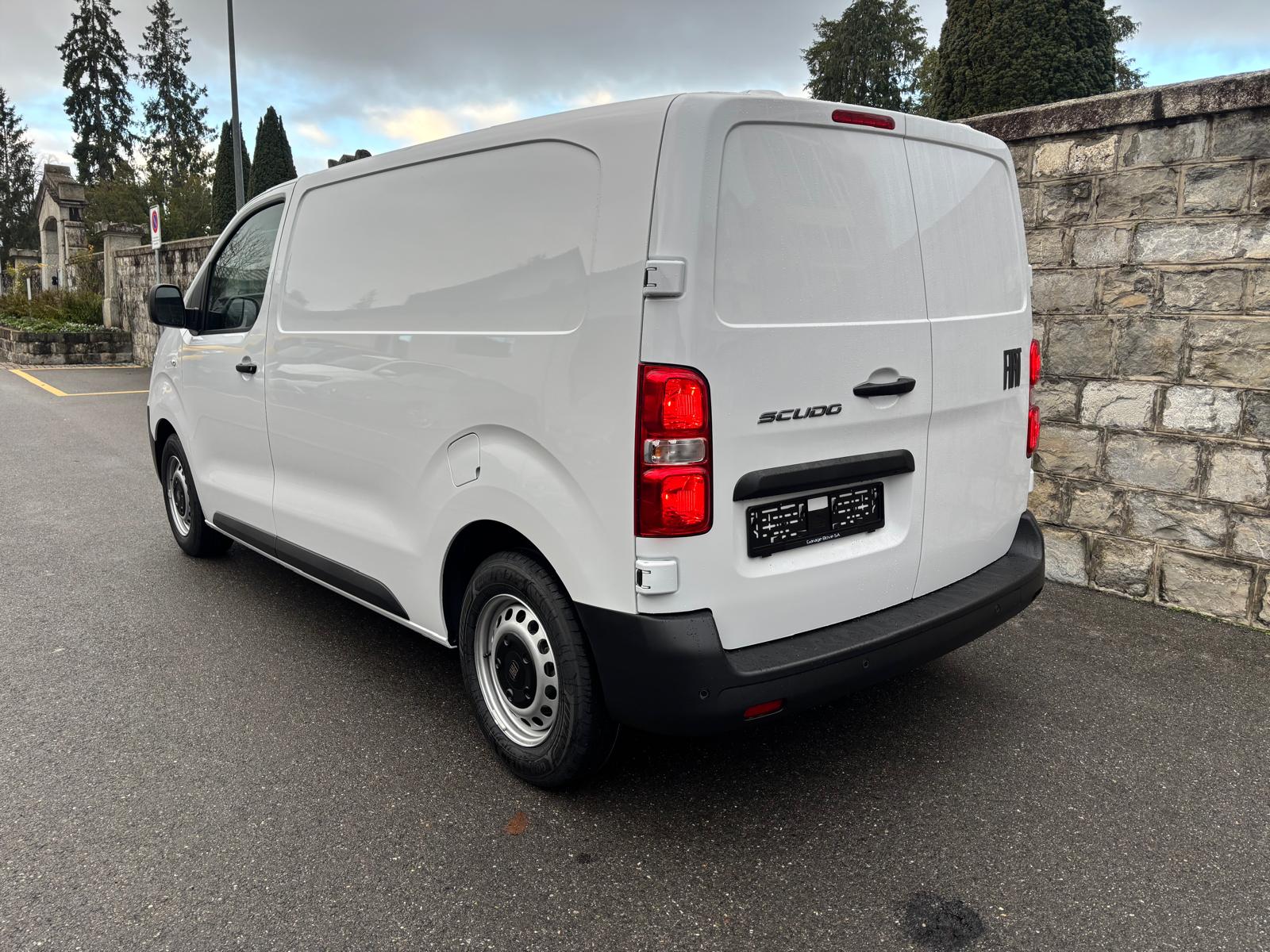FIAT E-Doblo L1 50kWh 800kg Easy Pro-showroom-element-3
