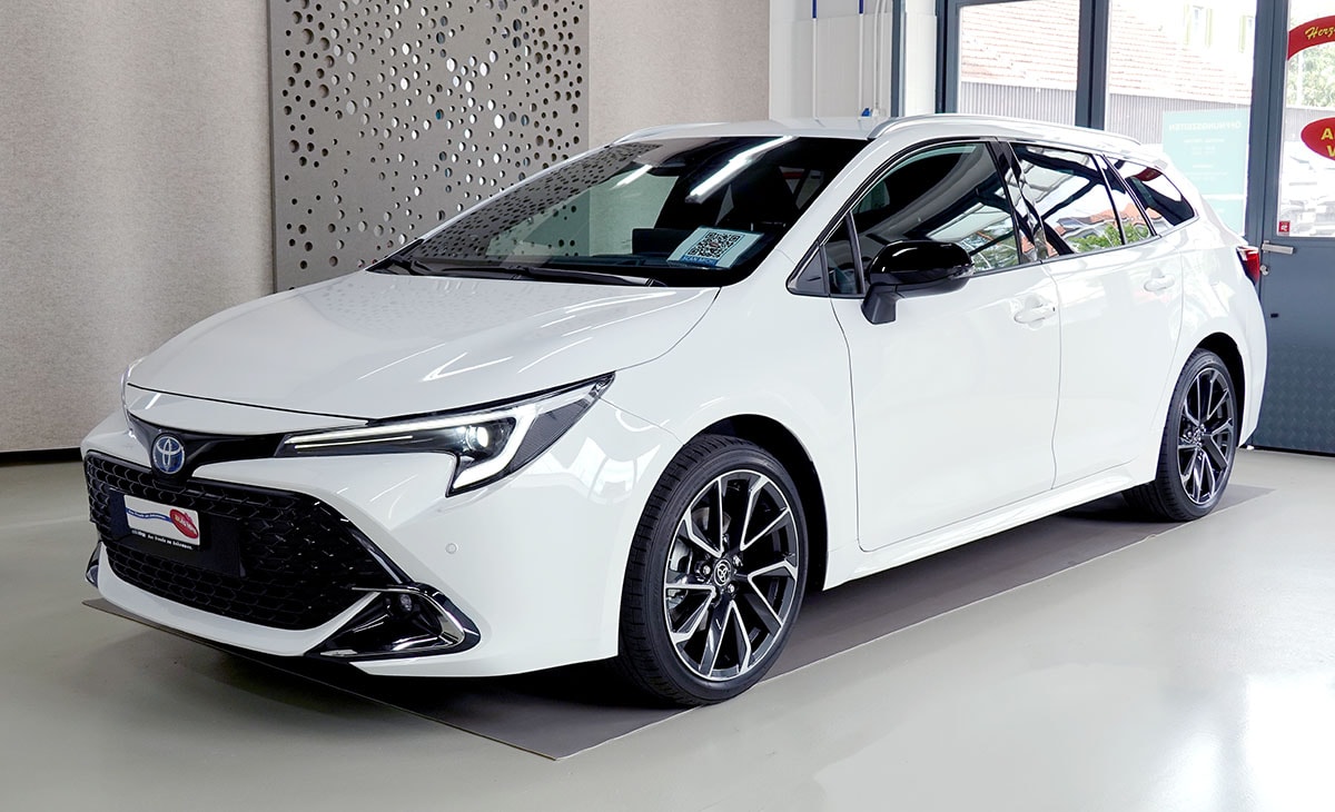 TOYOTA Corolla Touring Sports 2.0 HSD Premium e-CVT