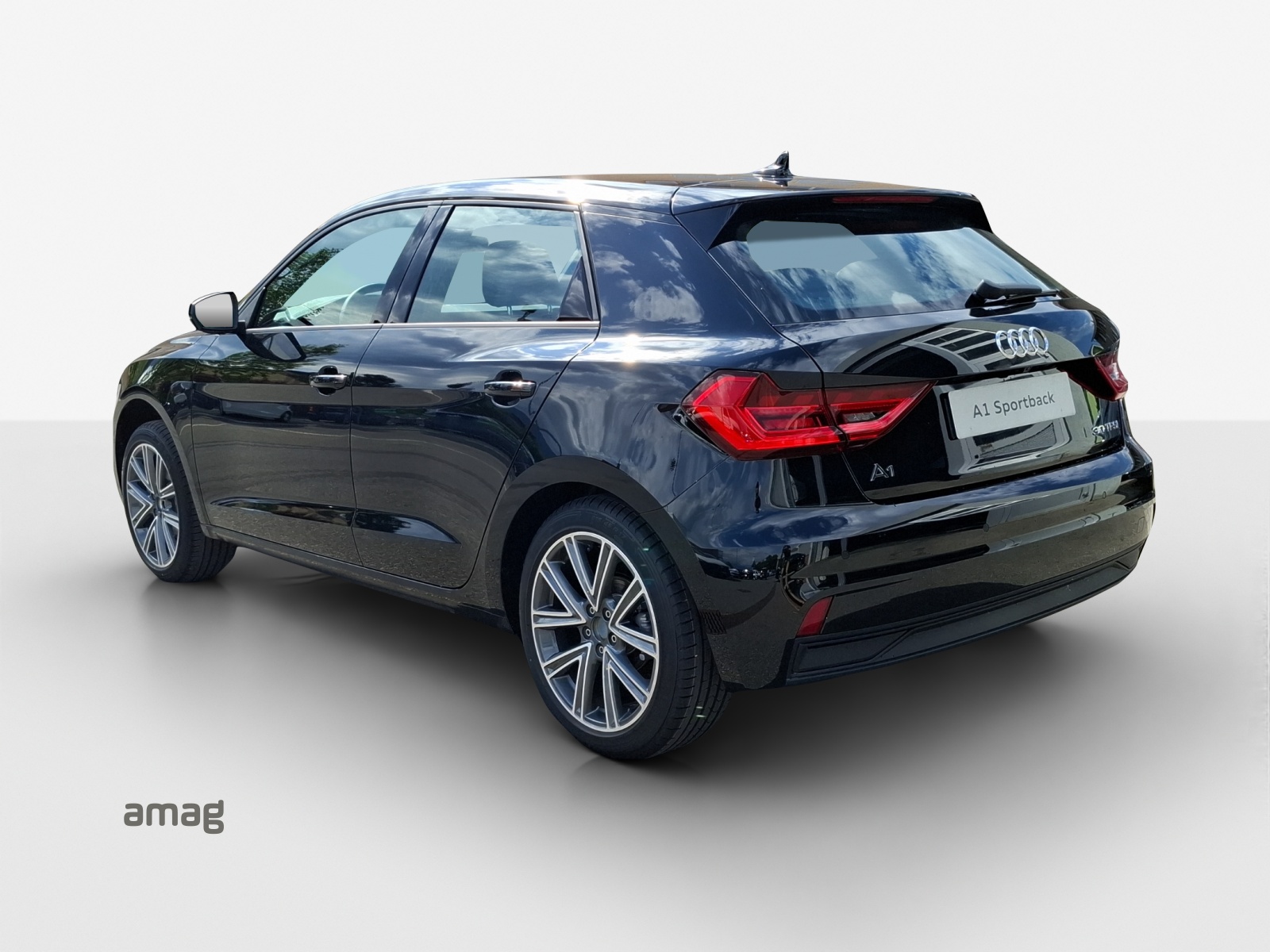 AUDI A1 Sportback 30 TFSI Attraction S-tronic-showroom-element-2