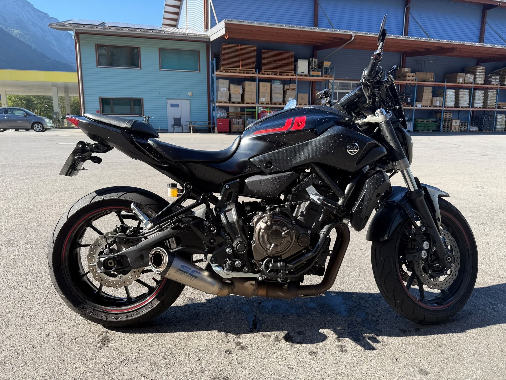 YAMAHA MT-07 ABS (TIEFERGELEGT)-image-1