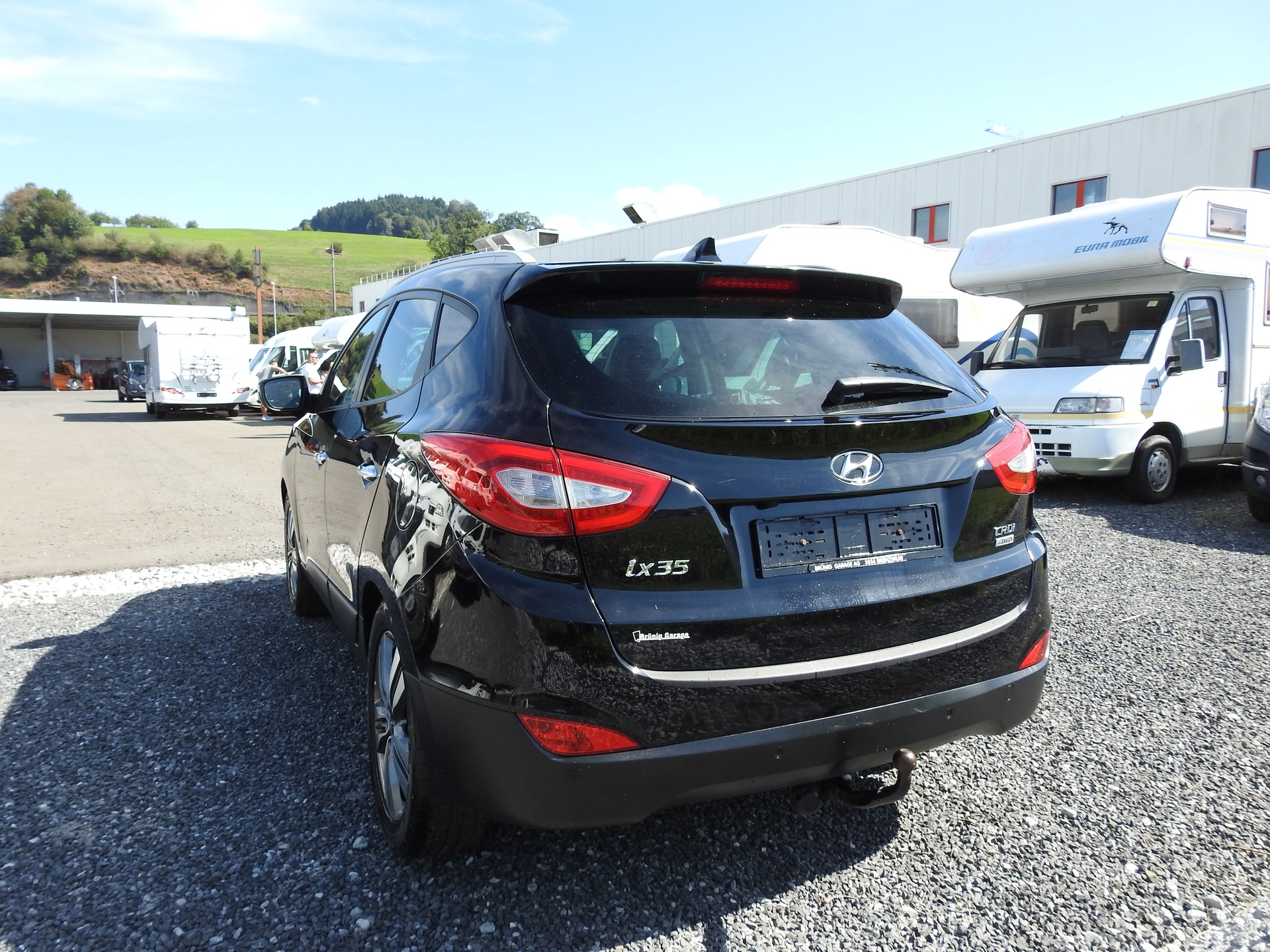 HYUNDAI iX 35 2.0 CRDi Premium 4WD Automatic-showroom-element-3