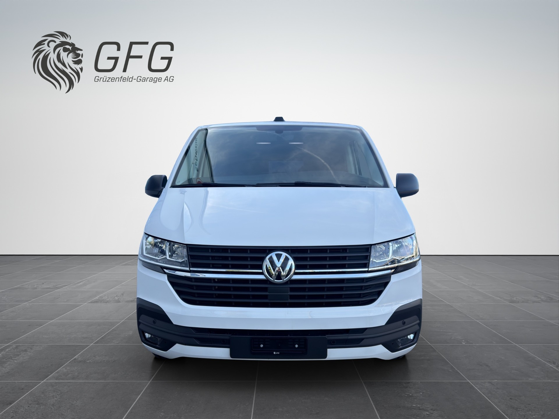 VW T6.1 Multivan 2.0 TDI 150 Trendline DSG-showroom-element-1