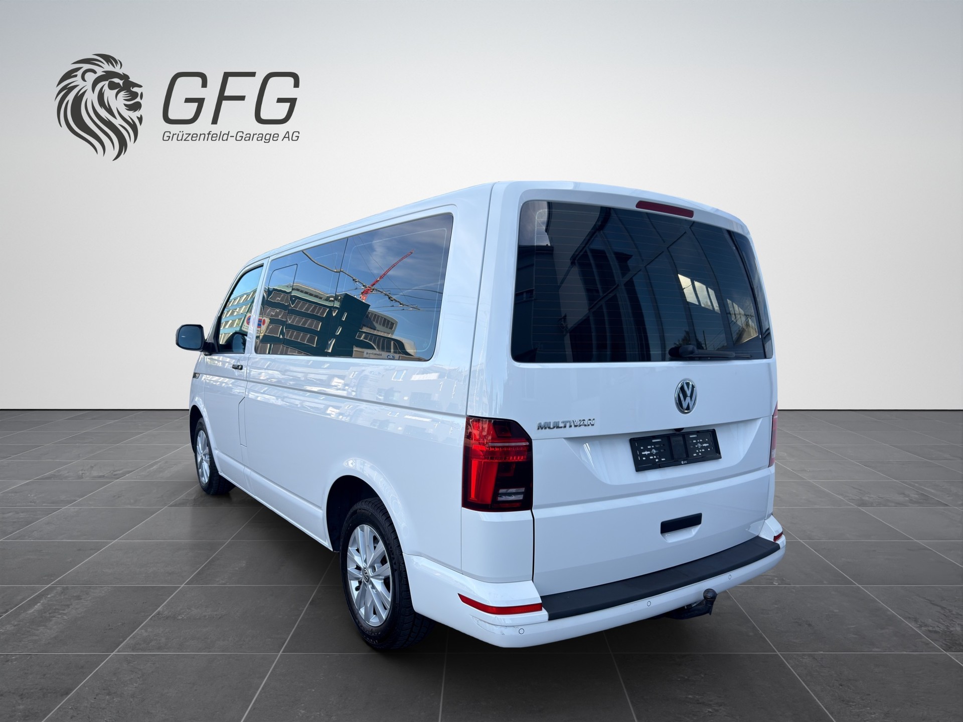 VW T6.1 Multivan 2.0 TDI 150 Trendline DSG-showroom-element-3