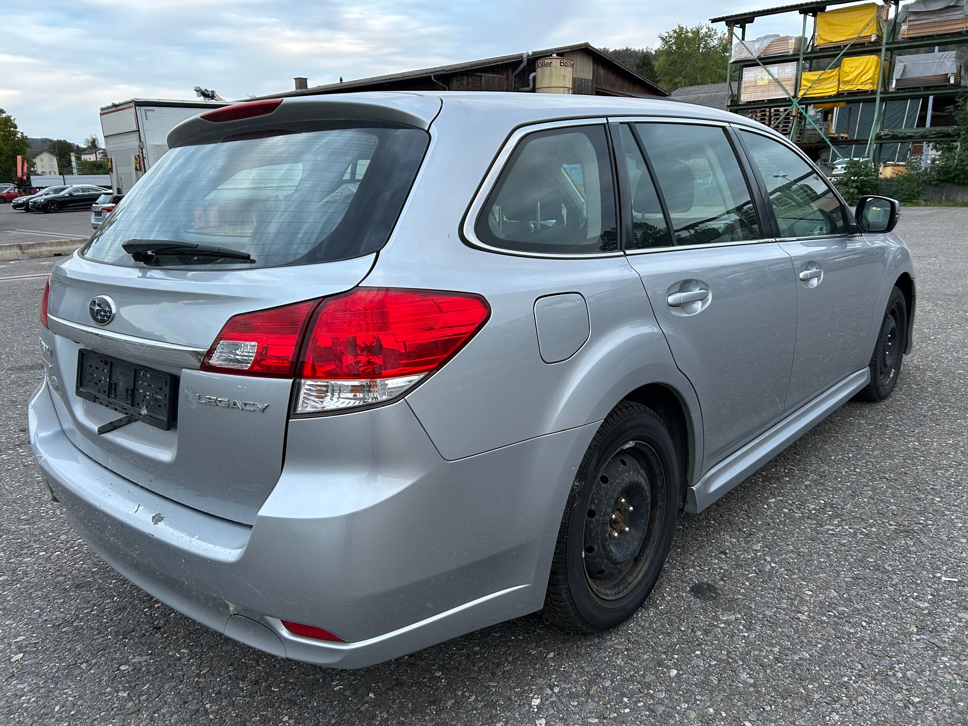 SUBARU Legacy 2.0i Advantage AWD Lineartronic-showroom-element-2