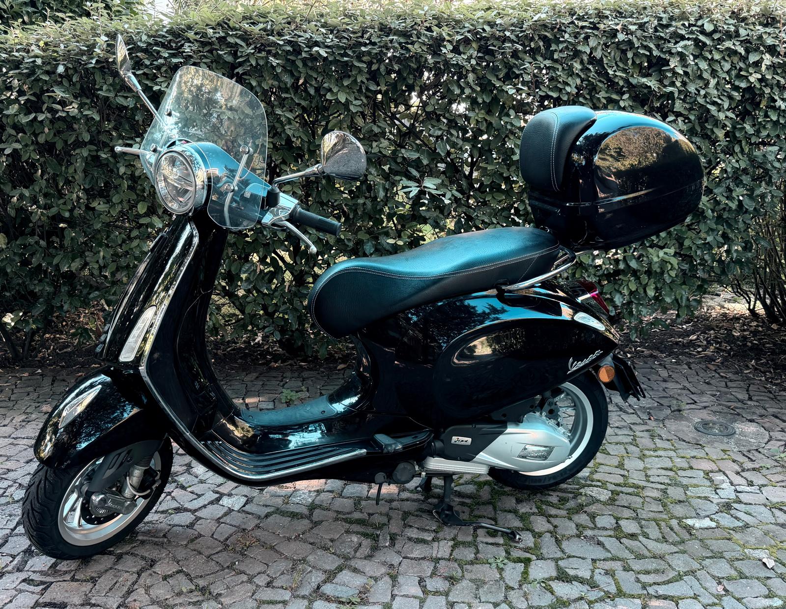 PIAGGIO Vespa 125 Primavera iGet-image-0