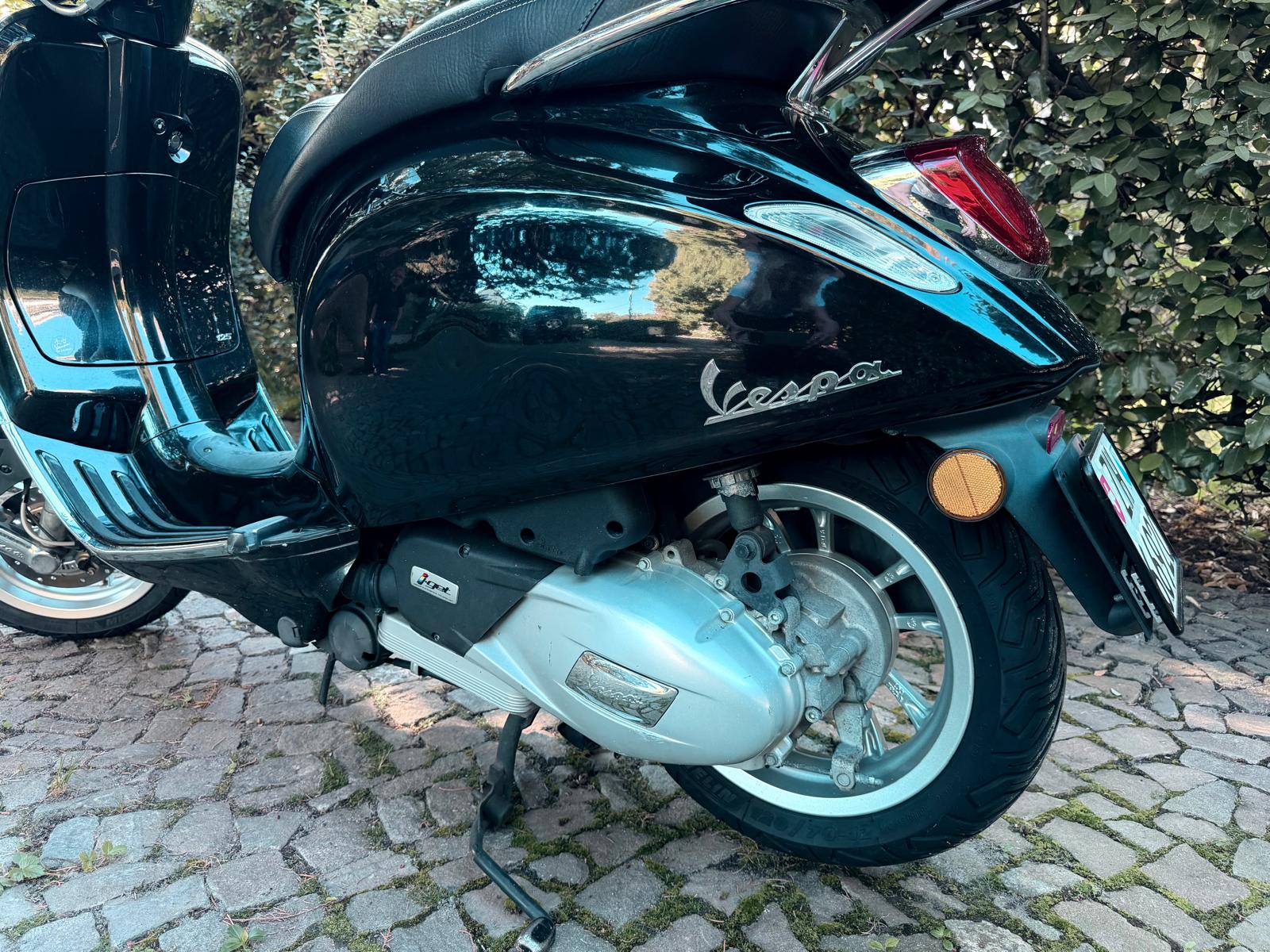 PIAGGIO Vespa 125 Primavera iGet-image-4