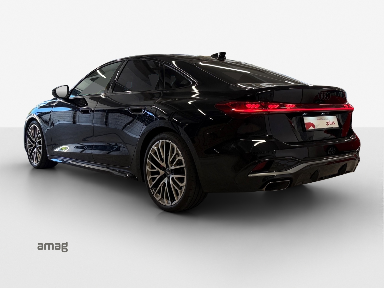 AUDI A5 Limousine TFSI quattro 150 kW S tronic-image-2