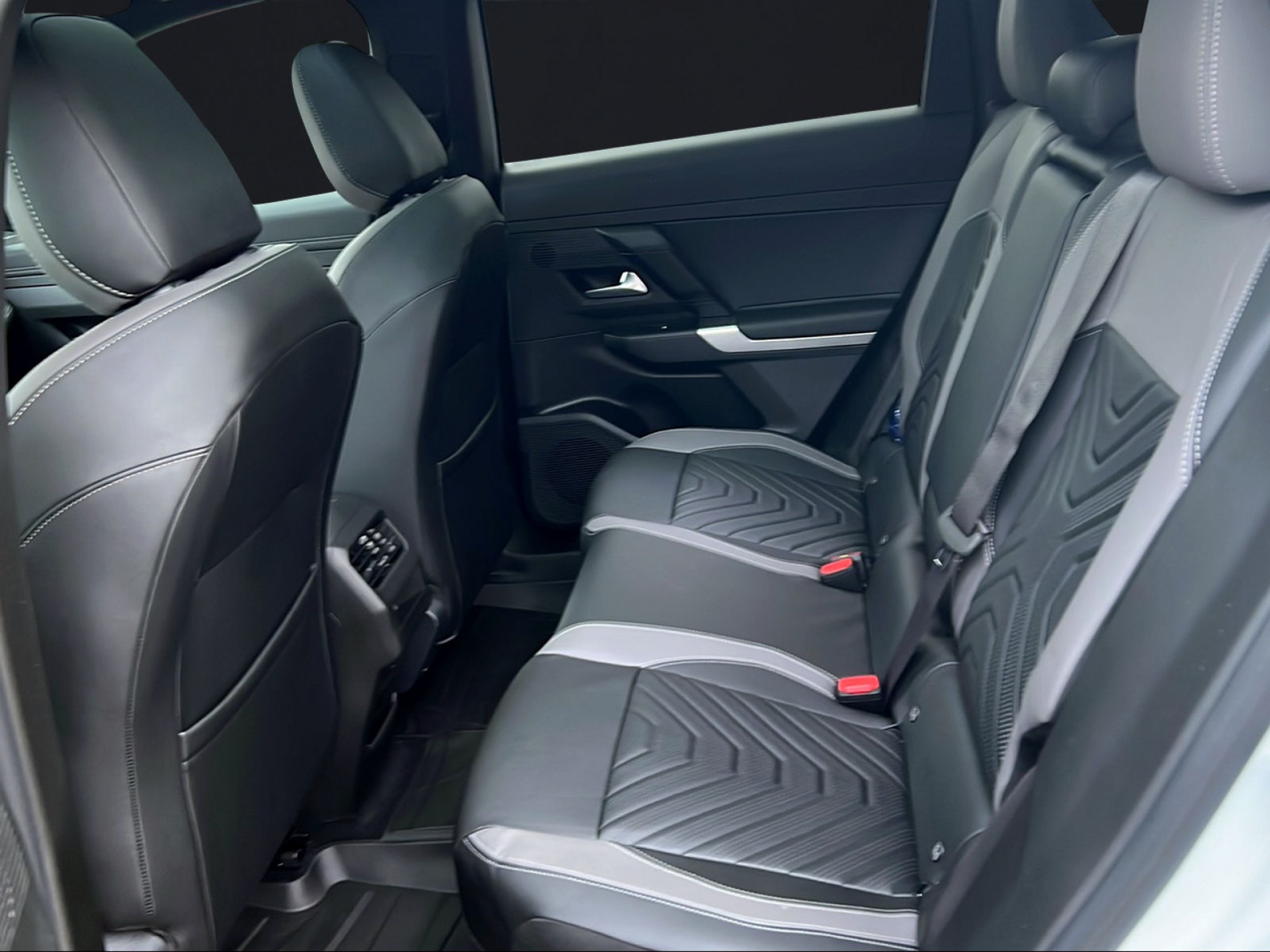 JEEP Compass 1.2 MHEV First Edition-image-10