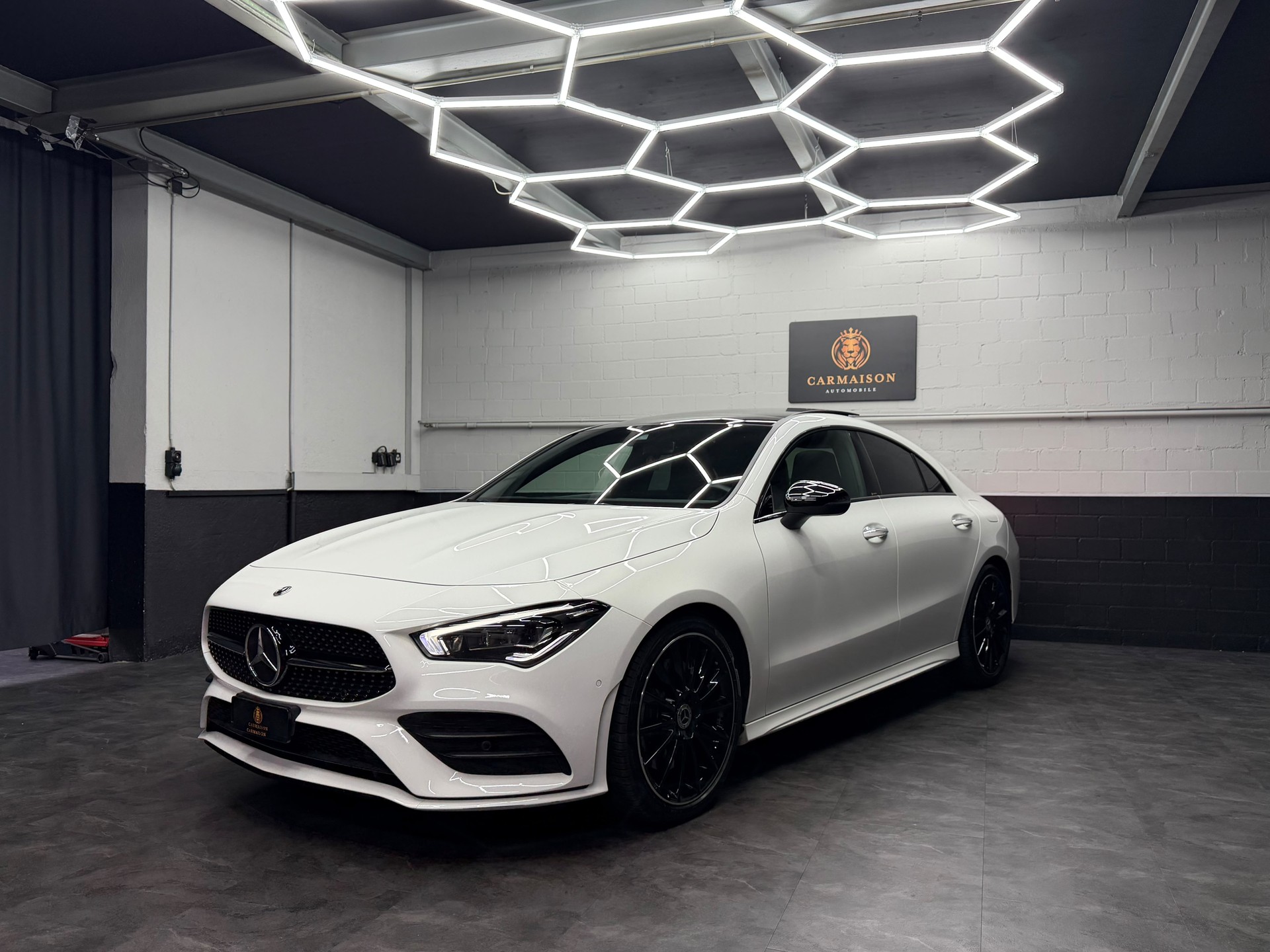 MERCEDES-BENZ CLA 250 AMG Line 7G-DCT | CH-Auto | Panoramadach | Ambiente | Rückfahrkamera-showroom-element-2