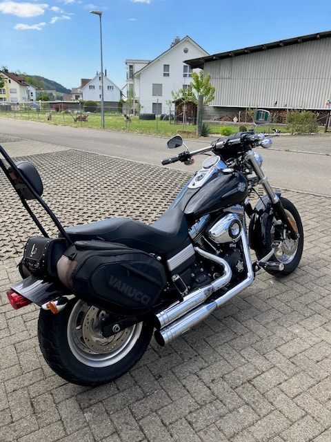 HARLEY-DAVIDSON-image-0