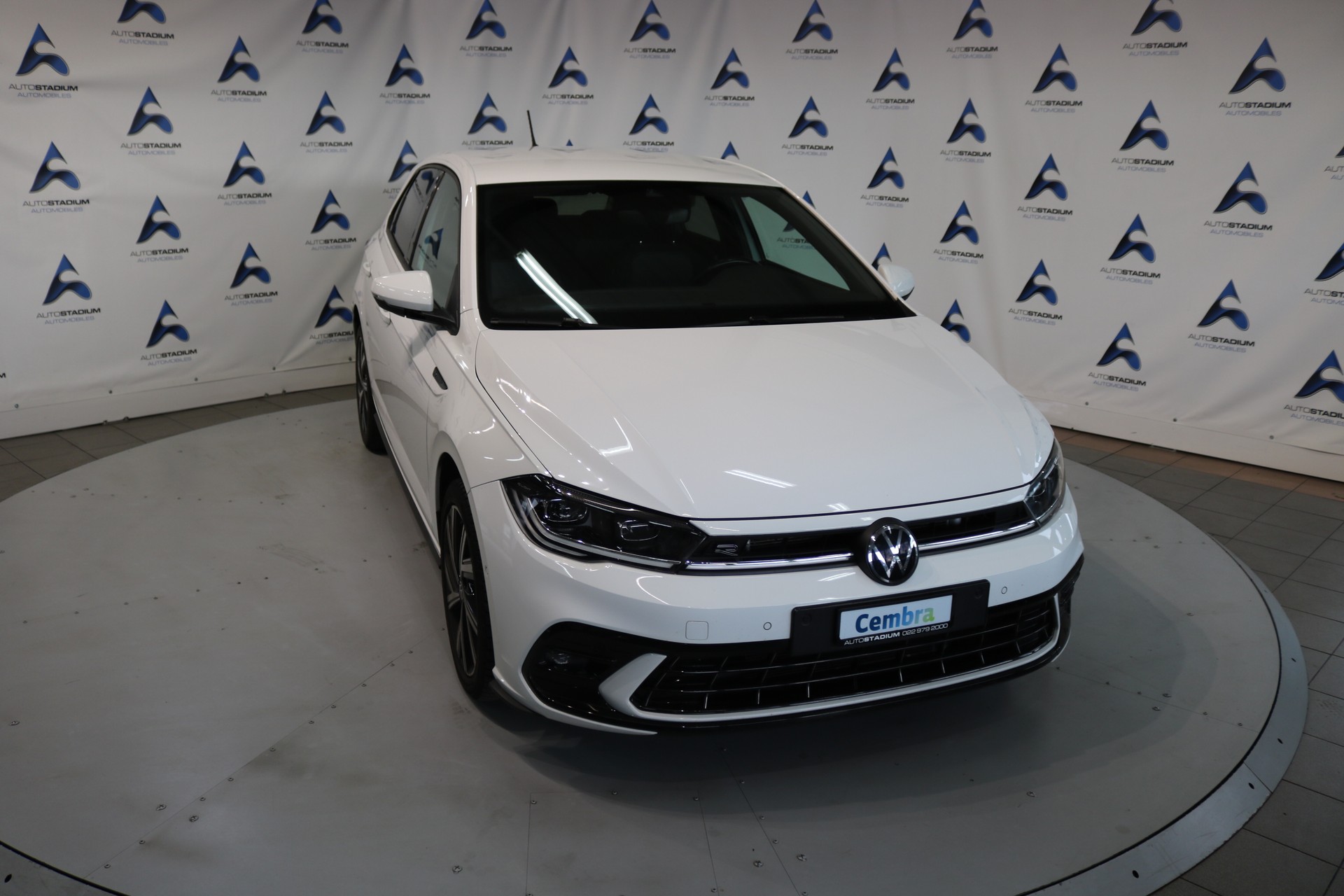 VW Polo 1.0 TSI R-Line DSG-showroom-element-2