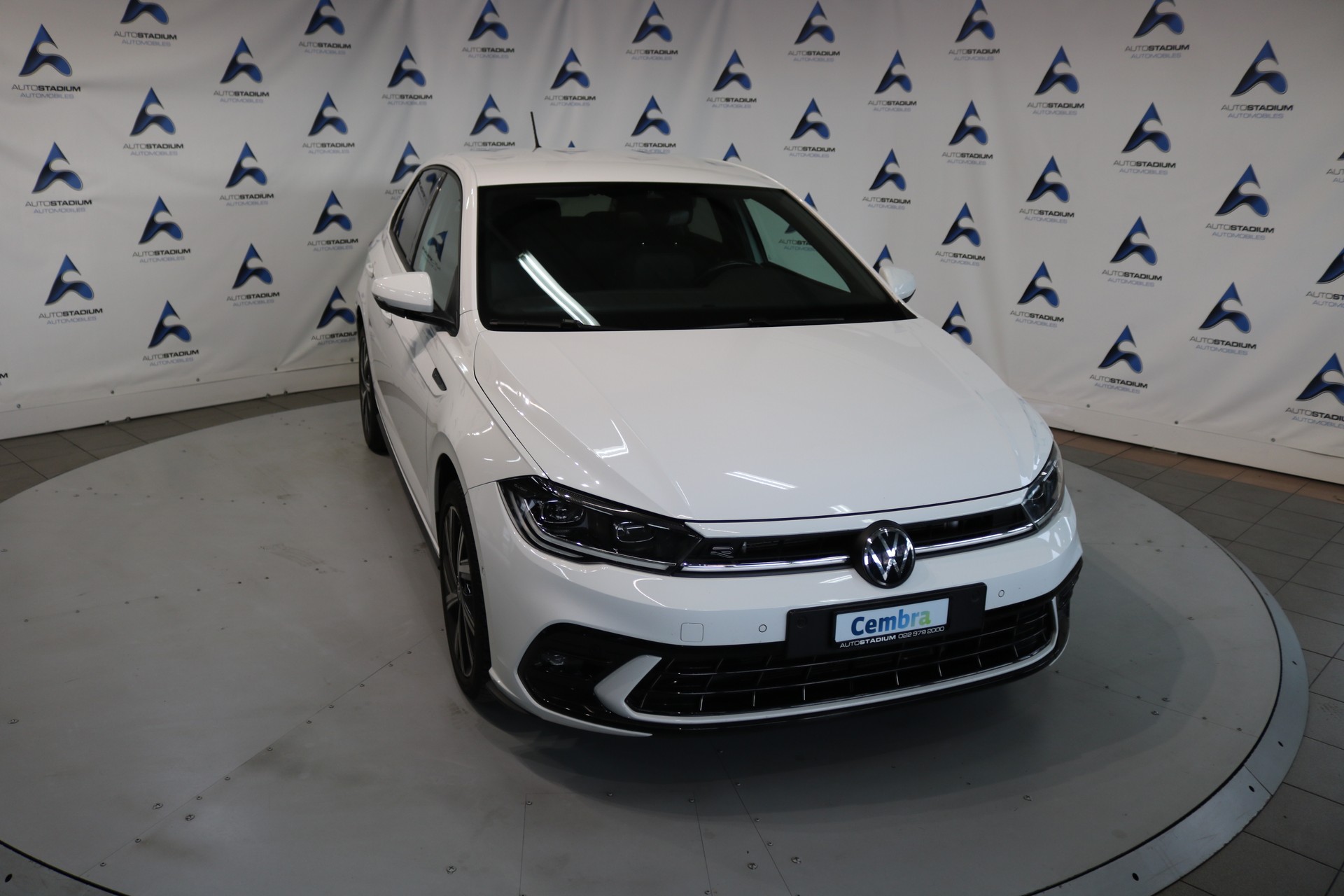 VW Polo 1.0 TSI R-Line DSG-showroom-element-3