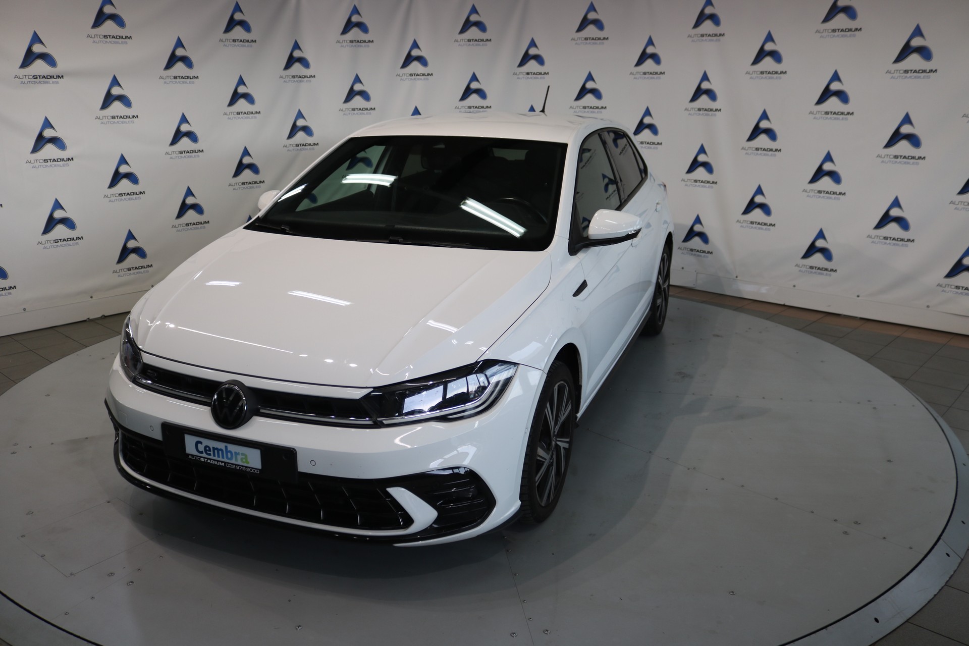 VW Polo 1.0 TSI R-Line DSG-image-6