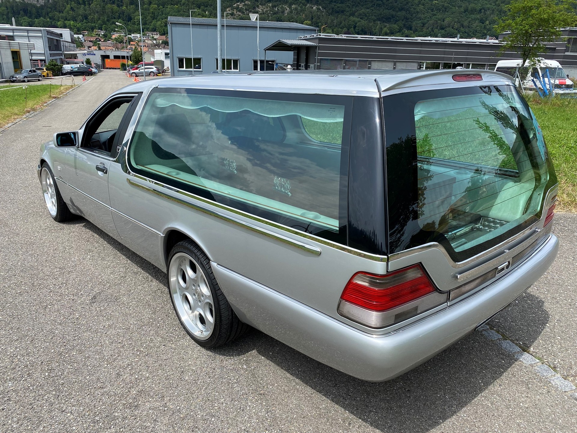 MERCEDES-BENZ "KOMBI" "LEICHENWAGEN" MB S 350 D-image-11