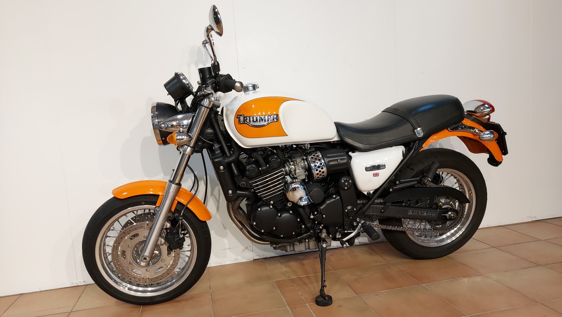 TRIUMPH Thunderbird 900 Sport-image-3