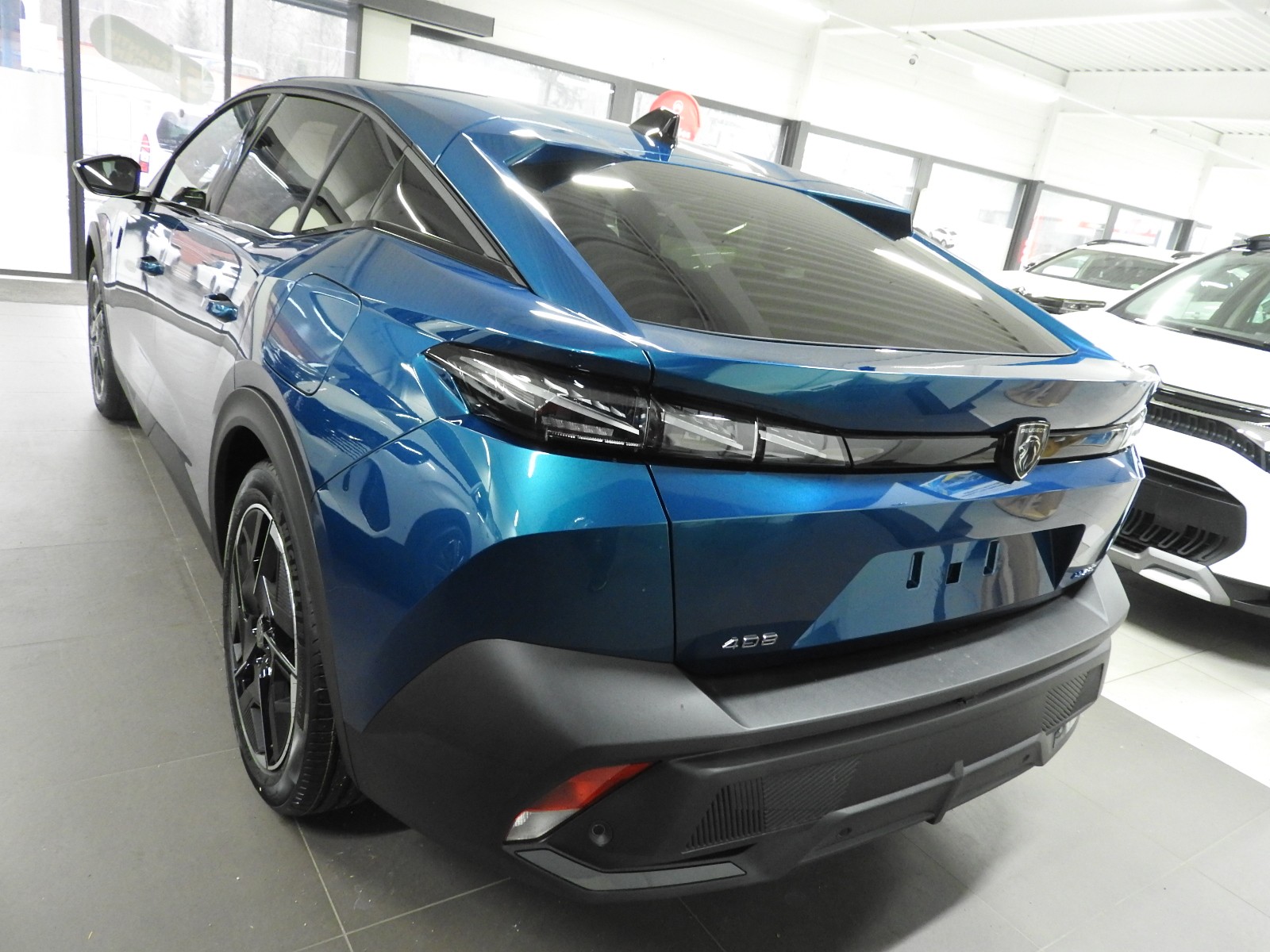 PEUGEOT 408 1.6 PHEV 225 GT-image-5