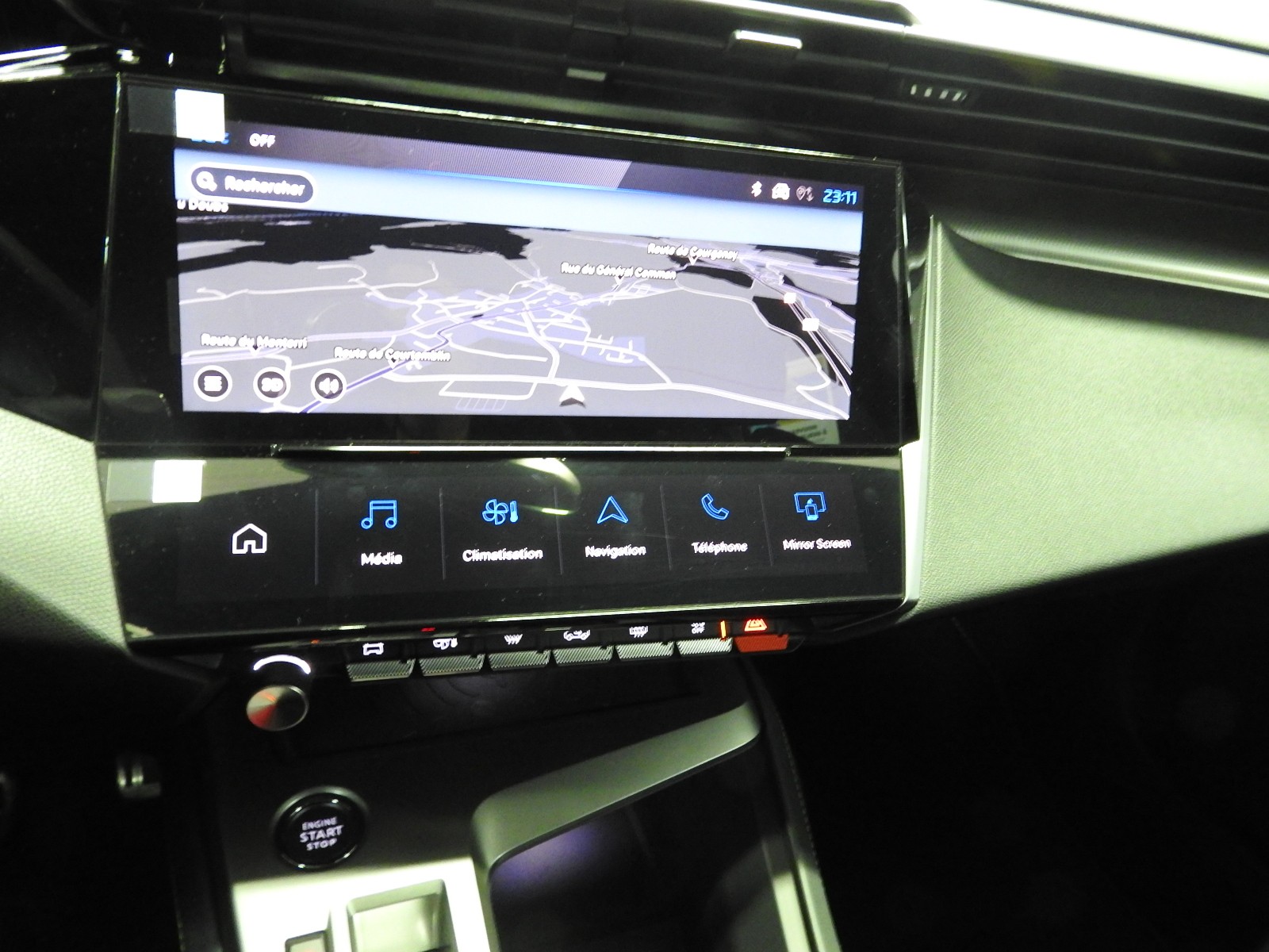 PEUGEOT 408 1.6 PHEV 225 GT-image-11